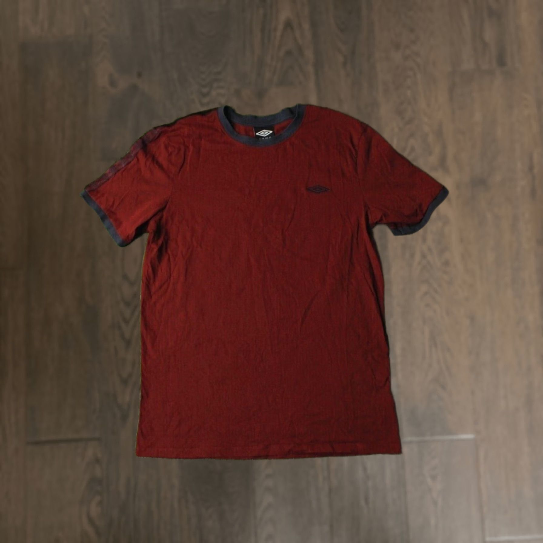 Umbro UMBRO ORIGINAL 2018 MEN CASUAL STRIPES SHIRT TEE JERSEY SIZE MEDIUM Size US M / EU 48-50 / 2 - 1 Thumbnail