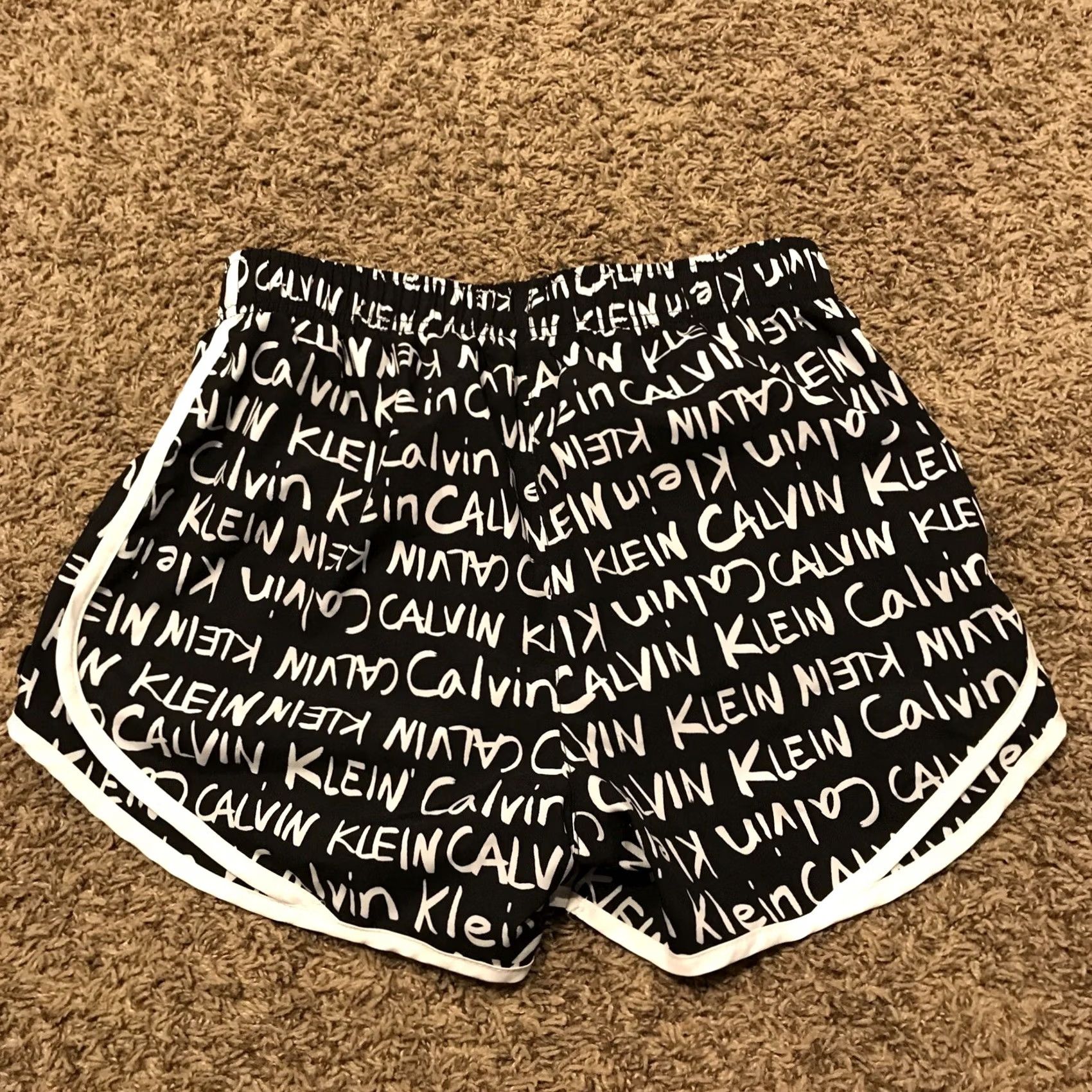 Calvin Klein Calvin Klein Running Shorts XS Women's Active Lightweight Gym Short Black Logo All-Over Size 26" / US 2 / IT 38 - 4 Thumbnail