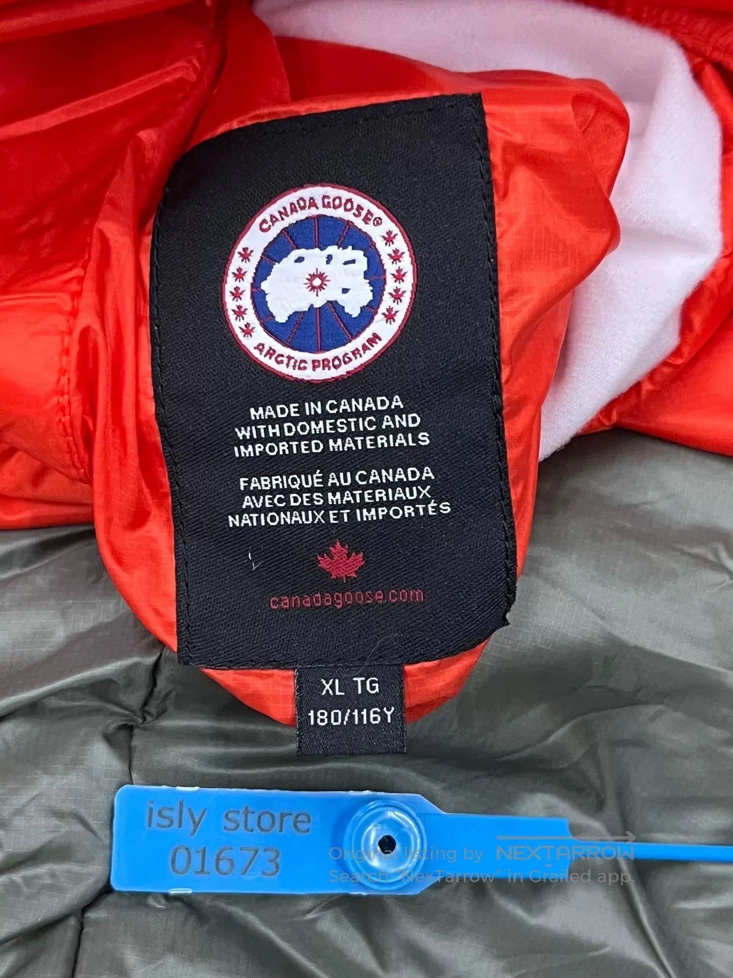 Canada Goose canada goose down jacket in red and green. Size US XL / EU 56 / 4 - 4 Thumbnail