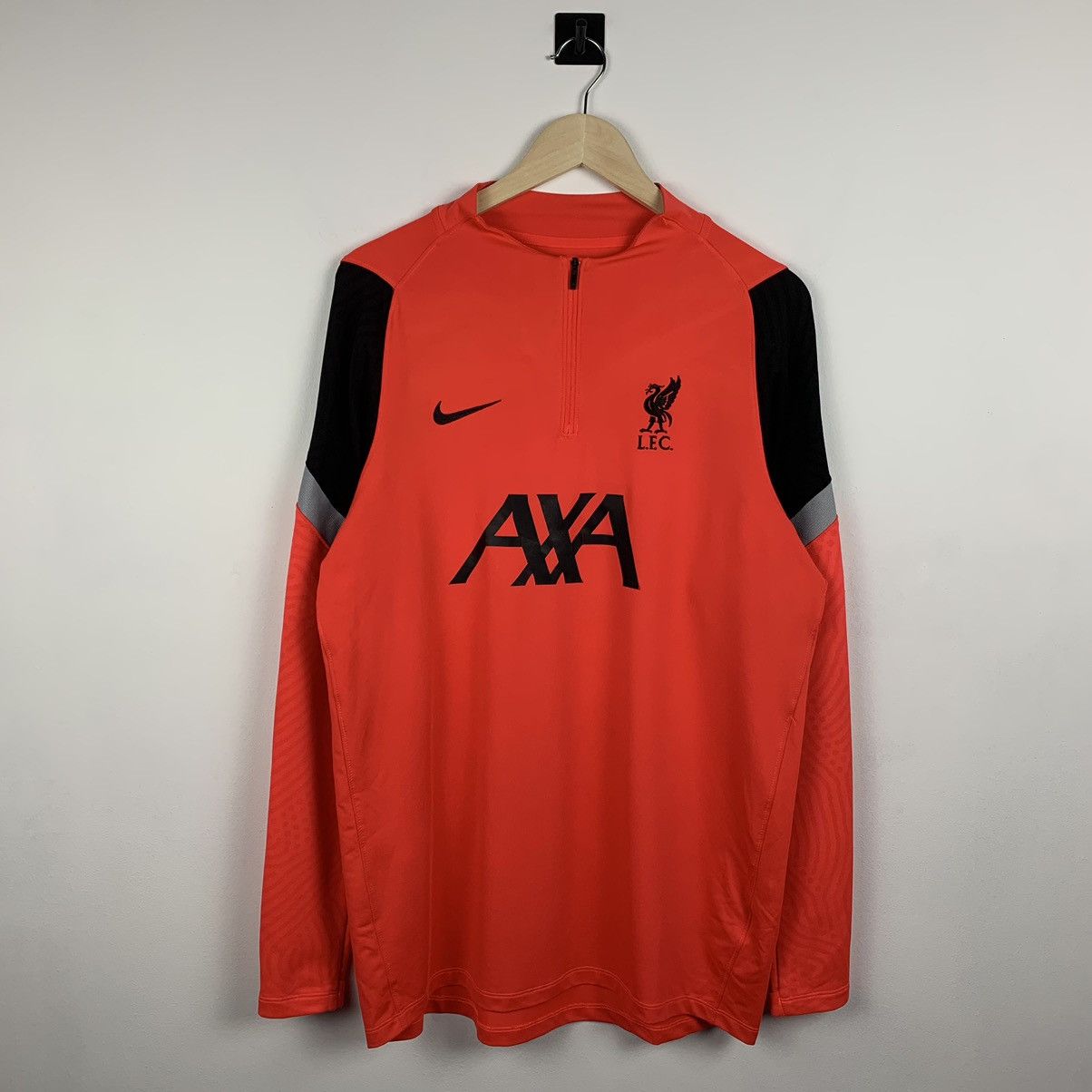 Nike Nike Liverpool Football Club Soccer Long Sleeve AXA Size L Size US L / EU 52-54 / 3 - 1 Thumbnail