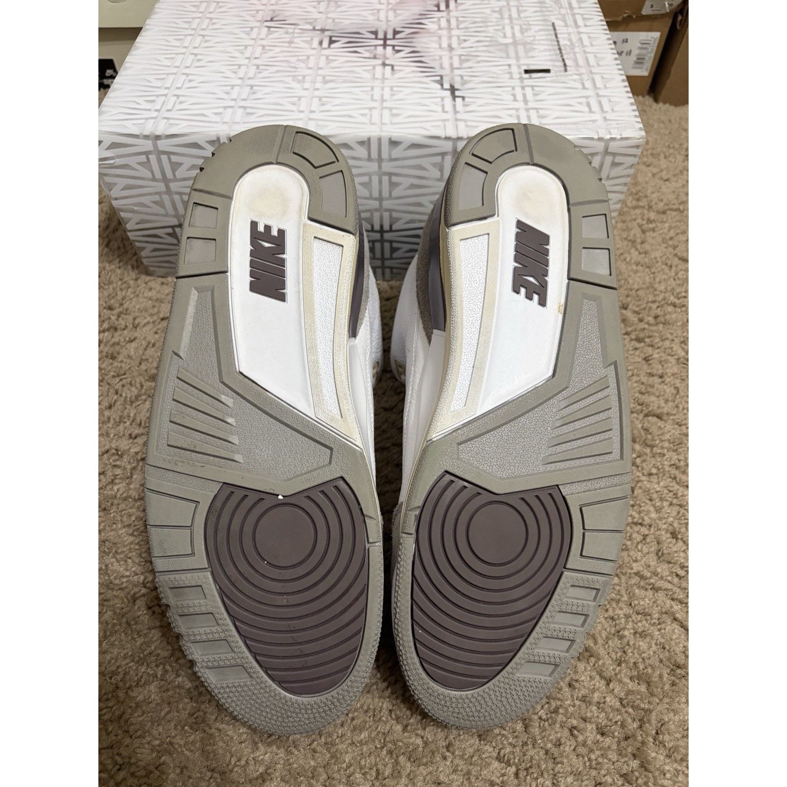 Jordan Brand Size 14.5W - Jordan 3 Retro SP A Ma Maniére (DH3434-110) Size US 13 / EU 46 - 6 Thumbnail