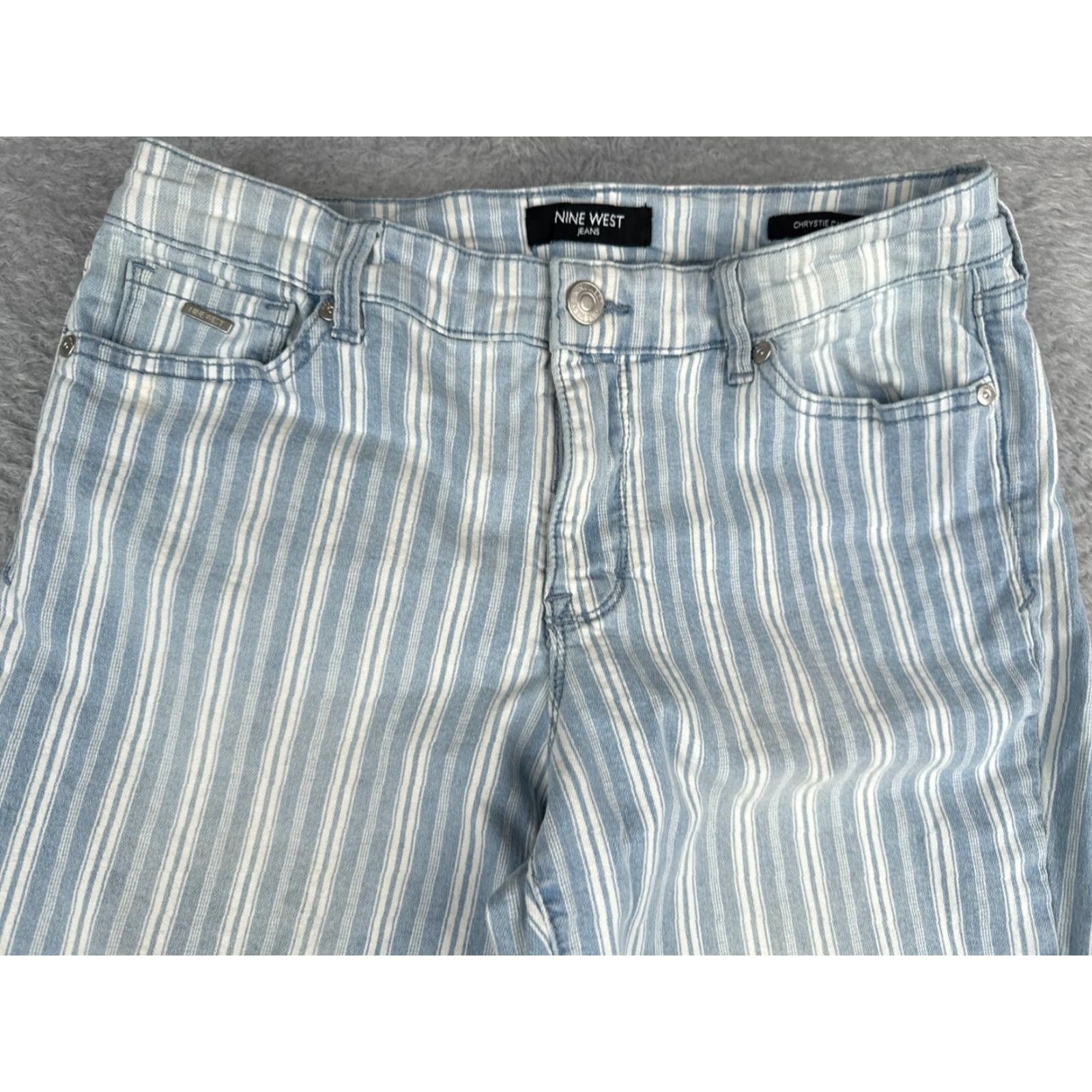 Nine West VINTAGE Nine West Jeans Womens 6 Capri Blue Denim Cotton Spandex 28x22 5-Pocket Stretch Size 28" / US 6 / IT 42 - 4 Thumbnail