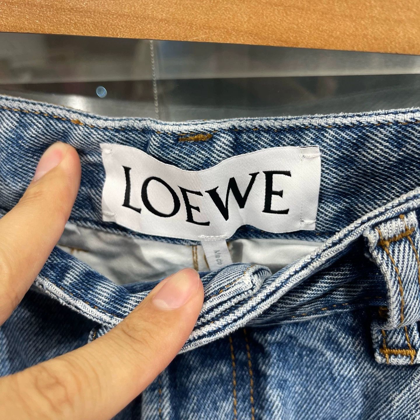 Loewe Loewe Knee Embroidered Back Leather Patch Jeans 40 Size 27" / US 4 / IT 40 - 5 Thumbnail