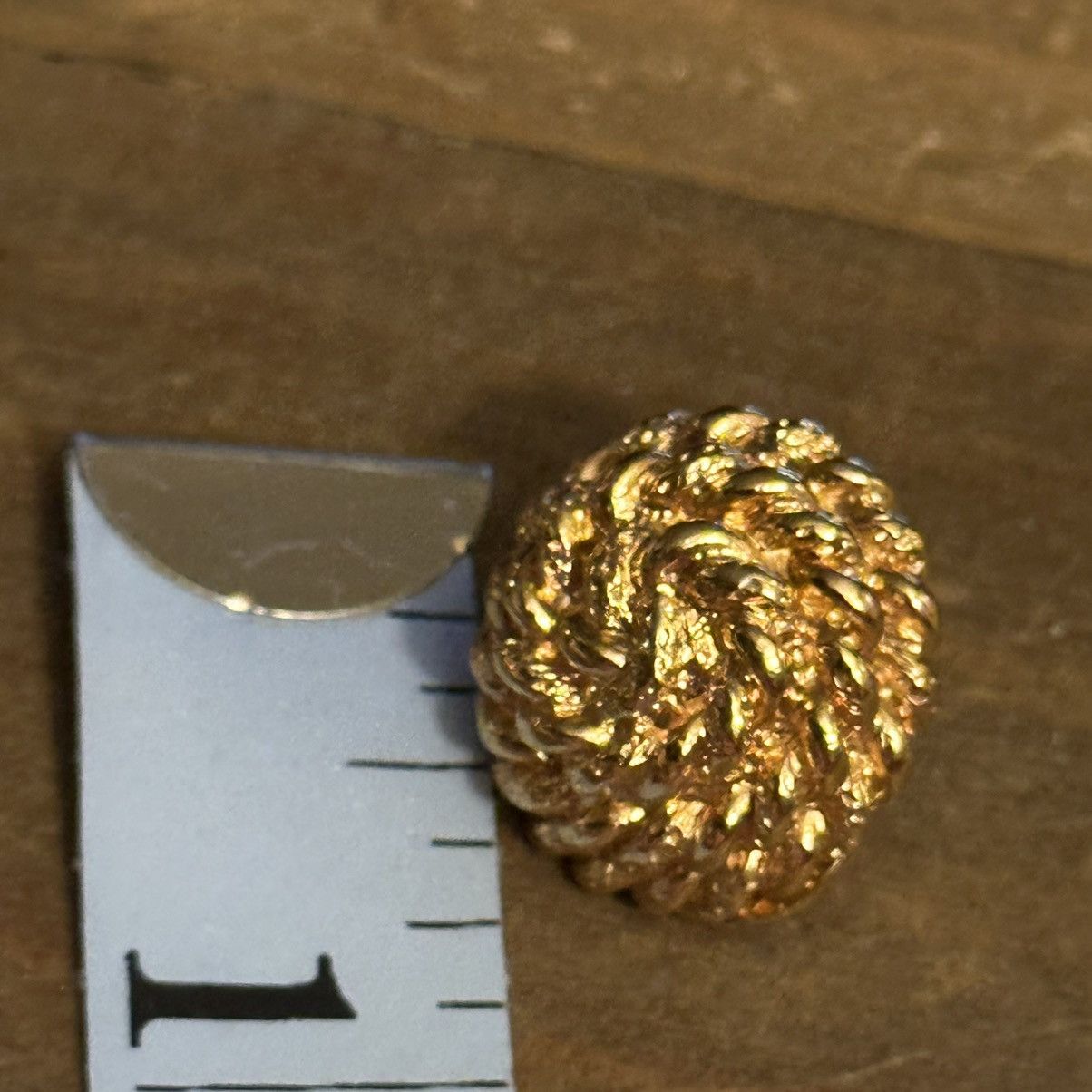 Monet Vintage Monet clip on coiled rope dome earrings Size ONE SIZE - 2 Thumbnail