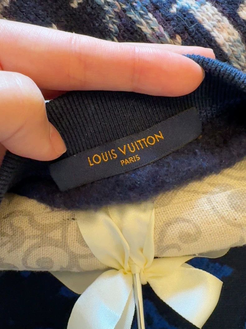 Louis Vuitton Louis Vuitton long sleeves 2503-Nextarrow Size US S / EU 44-46 / 1 - 2 Thumbnail