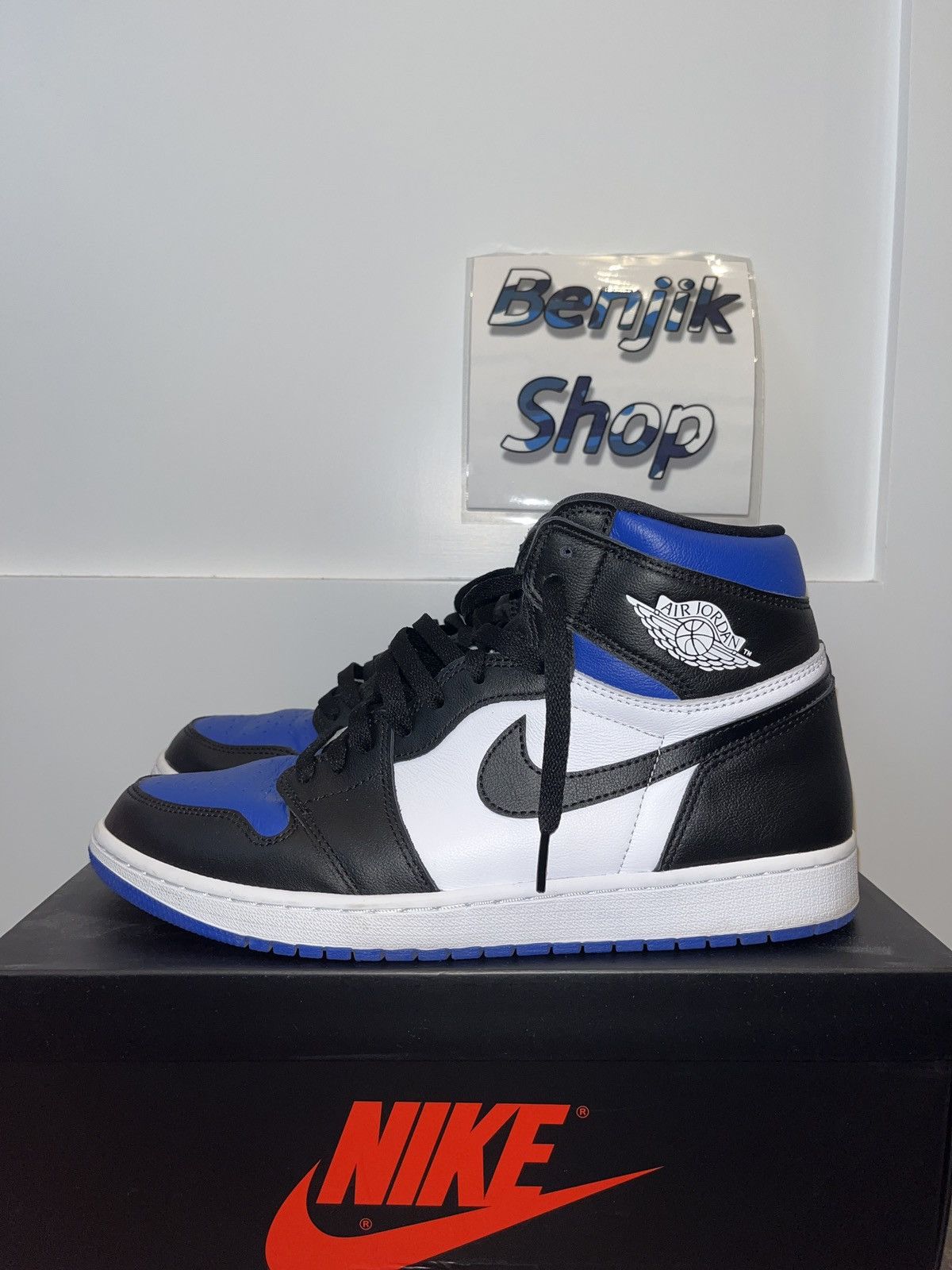 Jordan Brand Jordan 1 Retro High Royal Toe Size US 12 / EU 45 - 1 Thumbnail