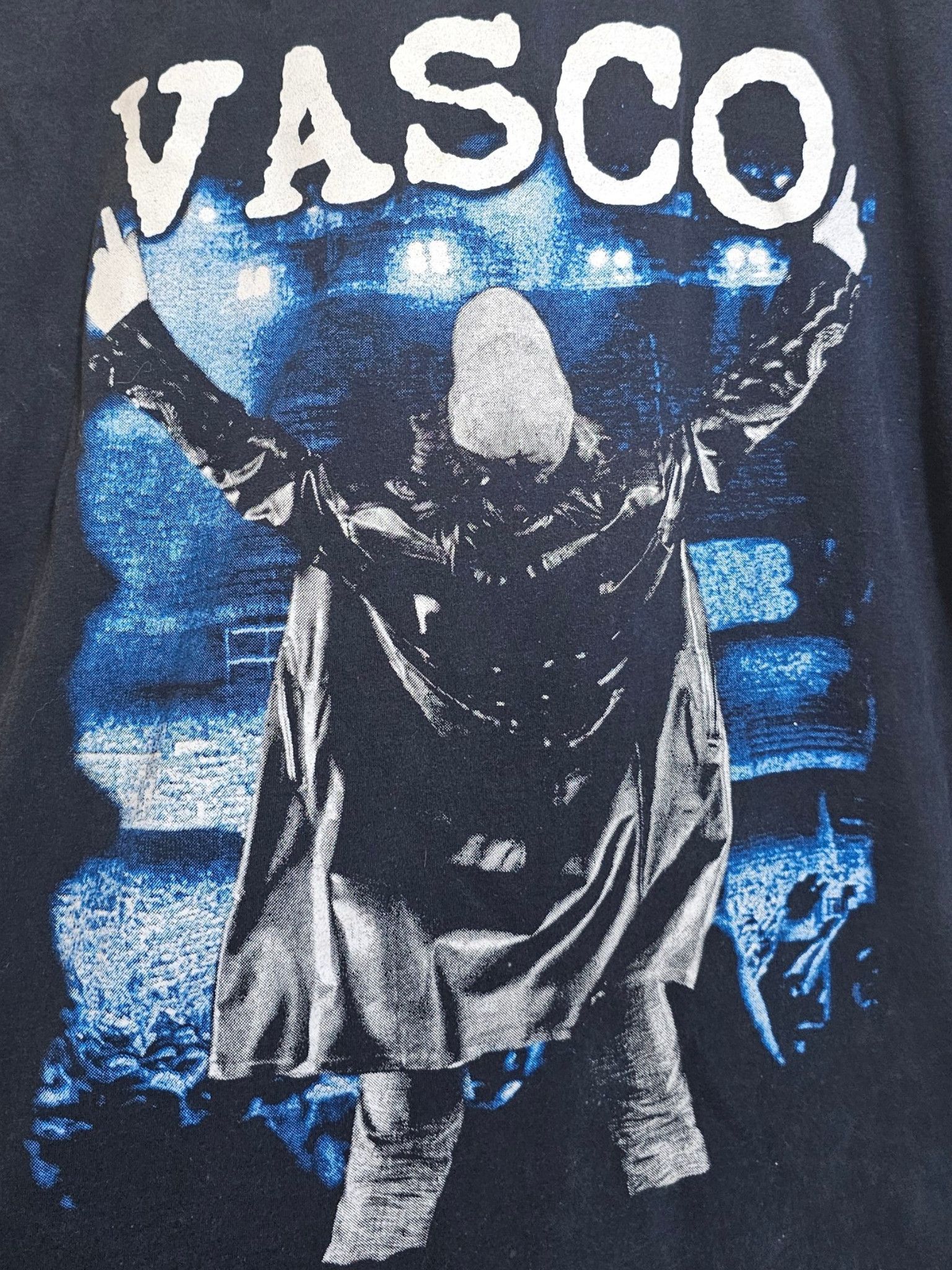 Band Tees Vasco Rossi Y2k Tour Tee Size US M / EU 48-50 / 2 - 4 Thumbnail