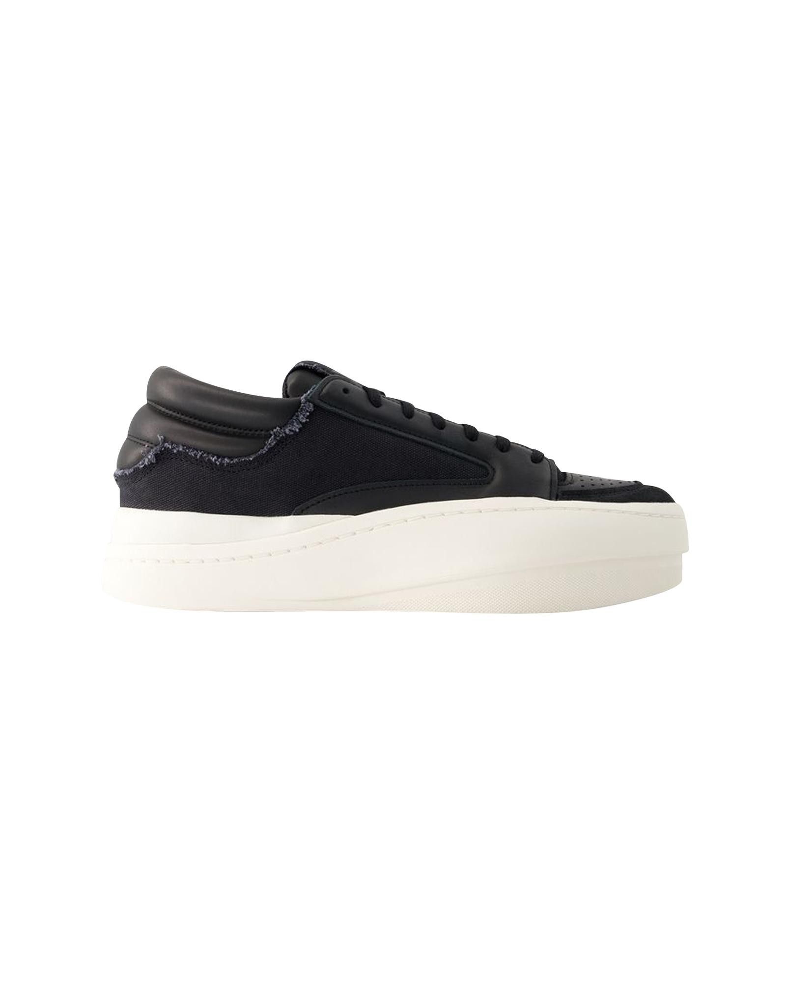 image of Y 3 Smooth Leather Low Top Sneakers in Black, Women's (Size 8)