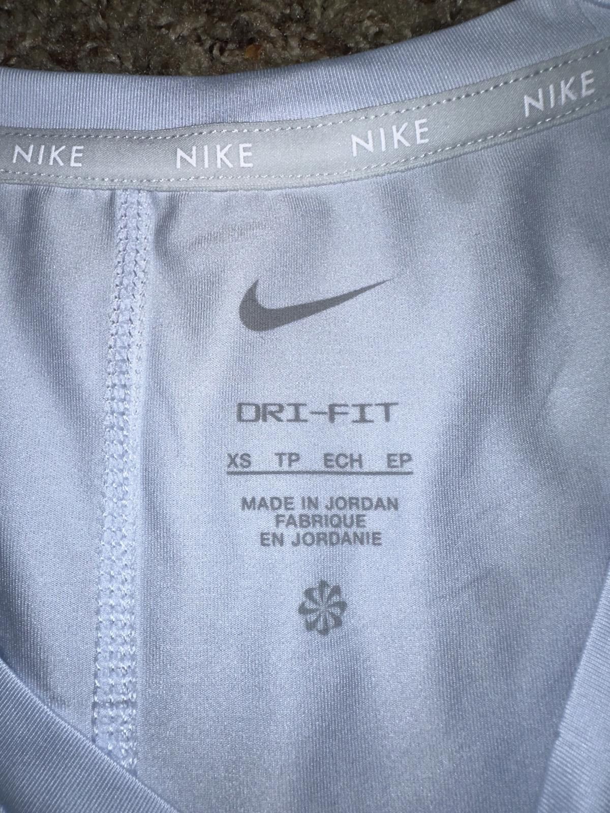 Nike Nike Women’s Dri-FIT One Graphic Purple Tank Size XS / US 0-2 / IT 36-38 - 3 Thumbnail