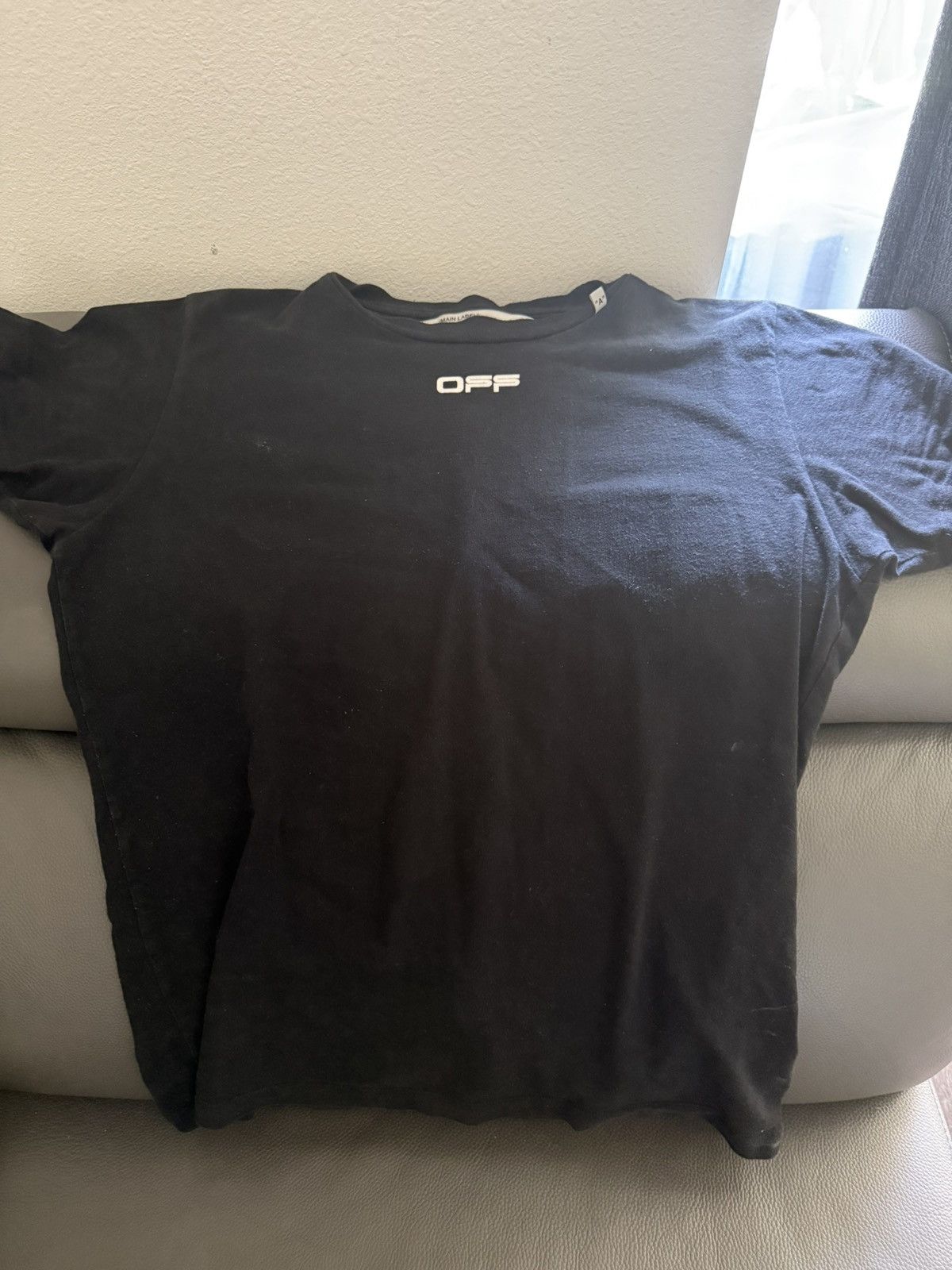 Off-White Off white black angel arrow T shirt Size US M / EU 48-50 / 2 - 1 Thumbnail