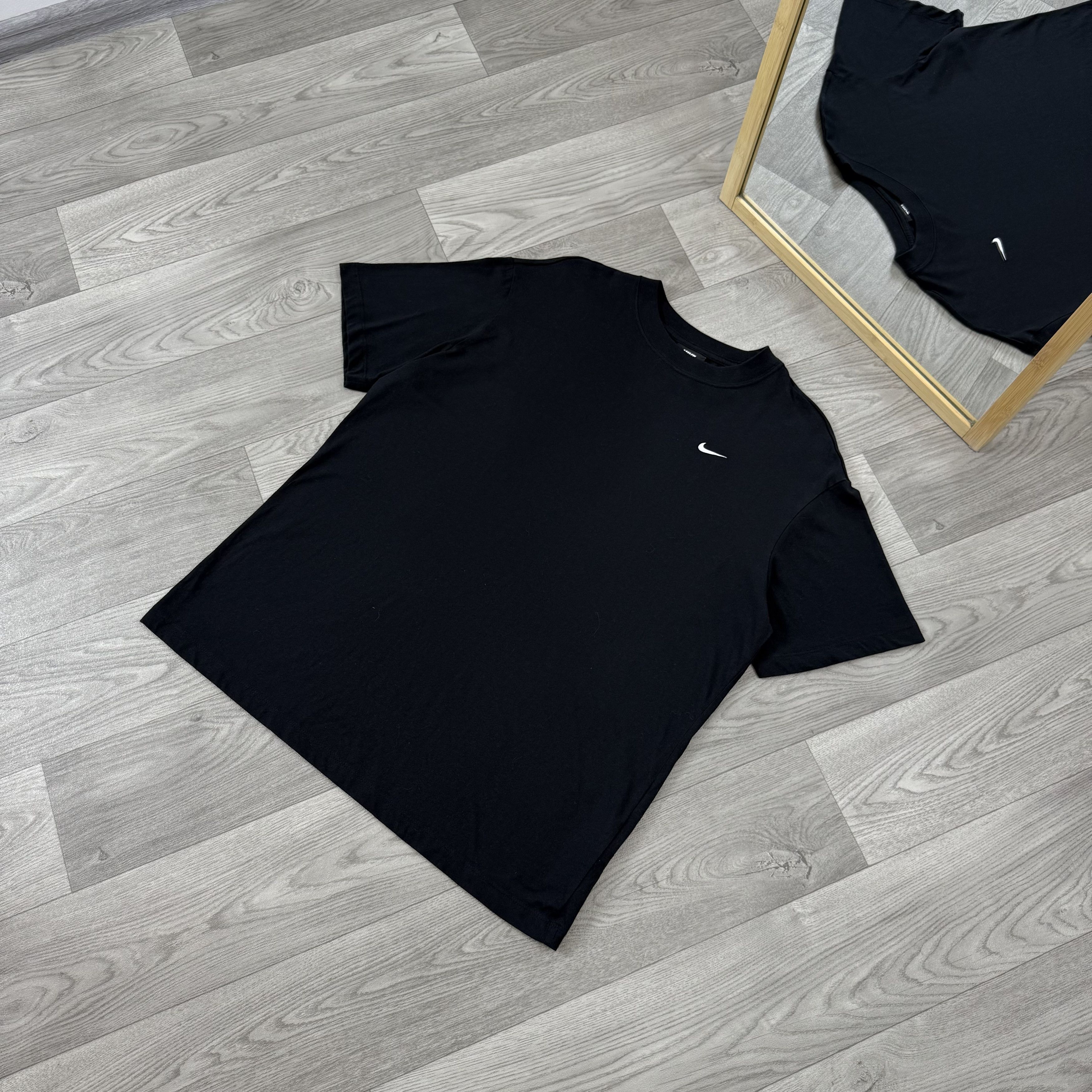 Nike Nike Swoosh Oversized Black Tee Shirt Size US M / EU 48-50 / 2 - 3 Thumbnail