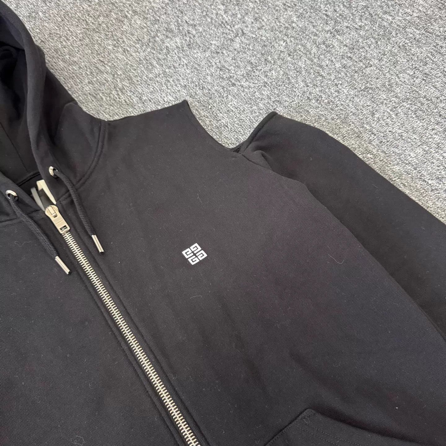 Givenchy Givenchy Off-Shoulder Back Logo Hoodie Jkt S 99 New Size S / US 4 / IT 40 - 5 Thumbnail