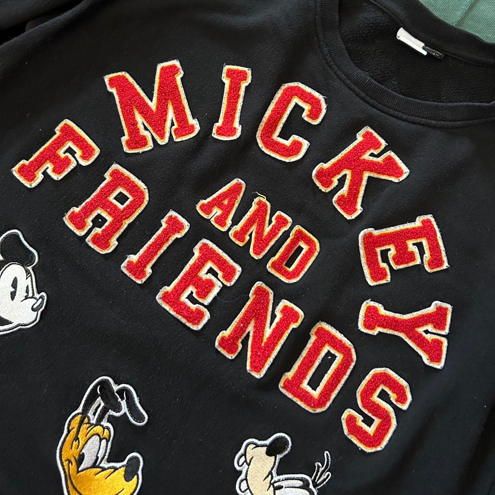 Disney Disney embroided sweatshirt Size XXL / US 16-18 / IT 52-54 - 2 Thumbnail
