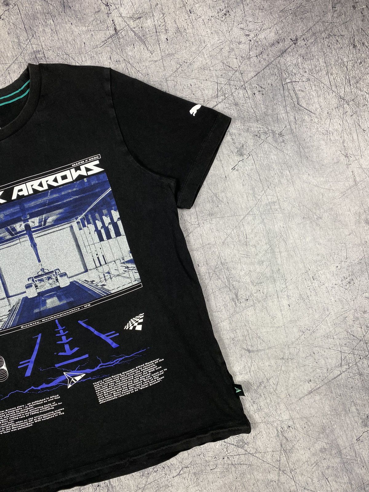 Puma Puma Mercedes Benz AMG Petronas Silver Arrows Racing Tee Size US M / EU 48-50 / 2 - 3 Thumbnail