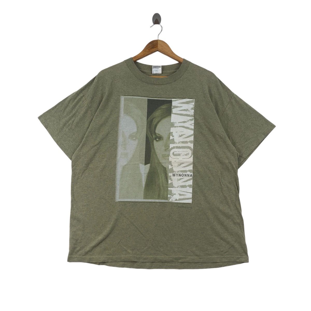 Vintage Vintage 2001 WYNONNA JUDD Solo Singer Country Tee Shirt Top Size US XL / EU 56 / 4 - 1 Thumbnail