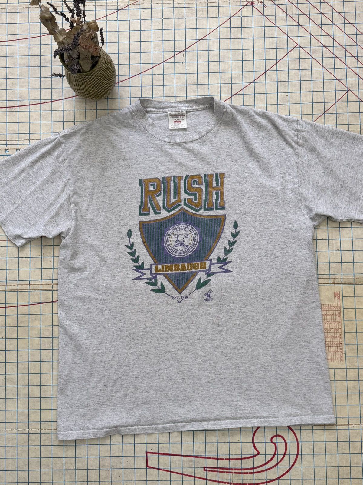Other × Vintage Vintage Rush Limbaugh Institute Tee Gray SizeXL Short Sleeve Size US XL / EU 56 / 4 - 1 Thumbnail