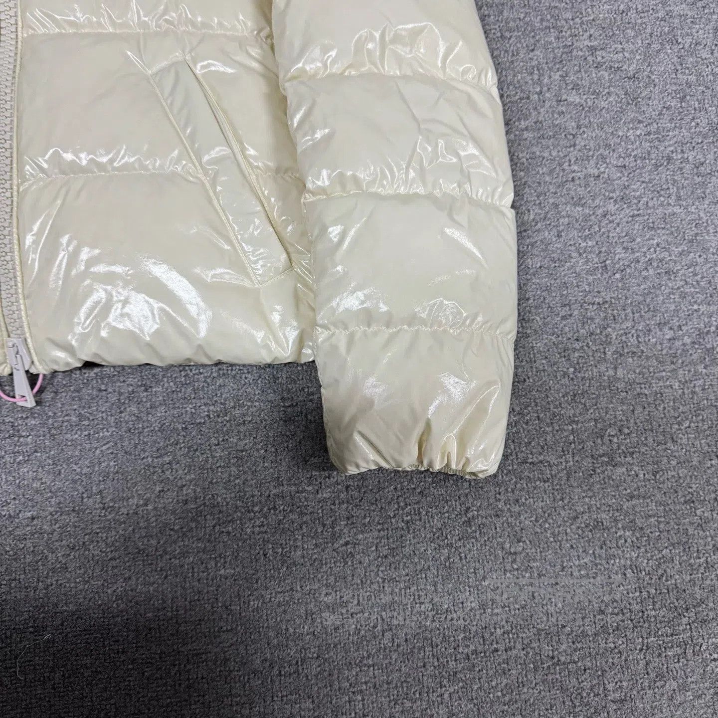 Moncler Moncler size 0 Android chest front pocket logo down jacket| Size XS / US 0-2 / IT 36-38 - 5 Thumbnail