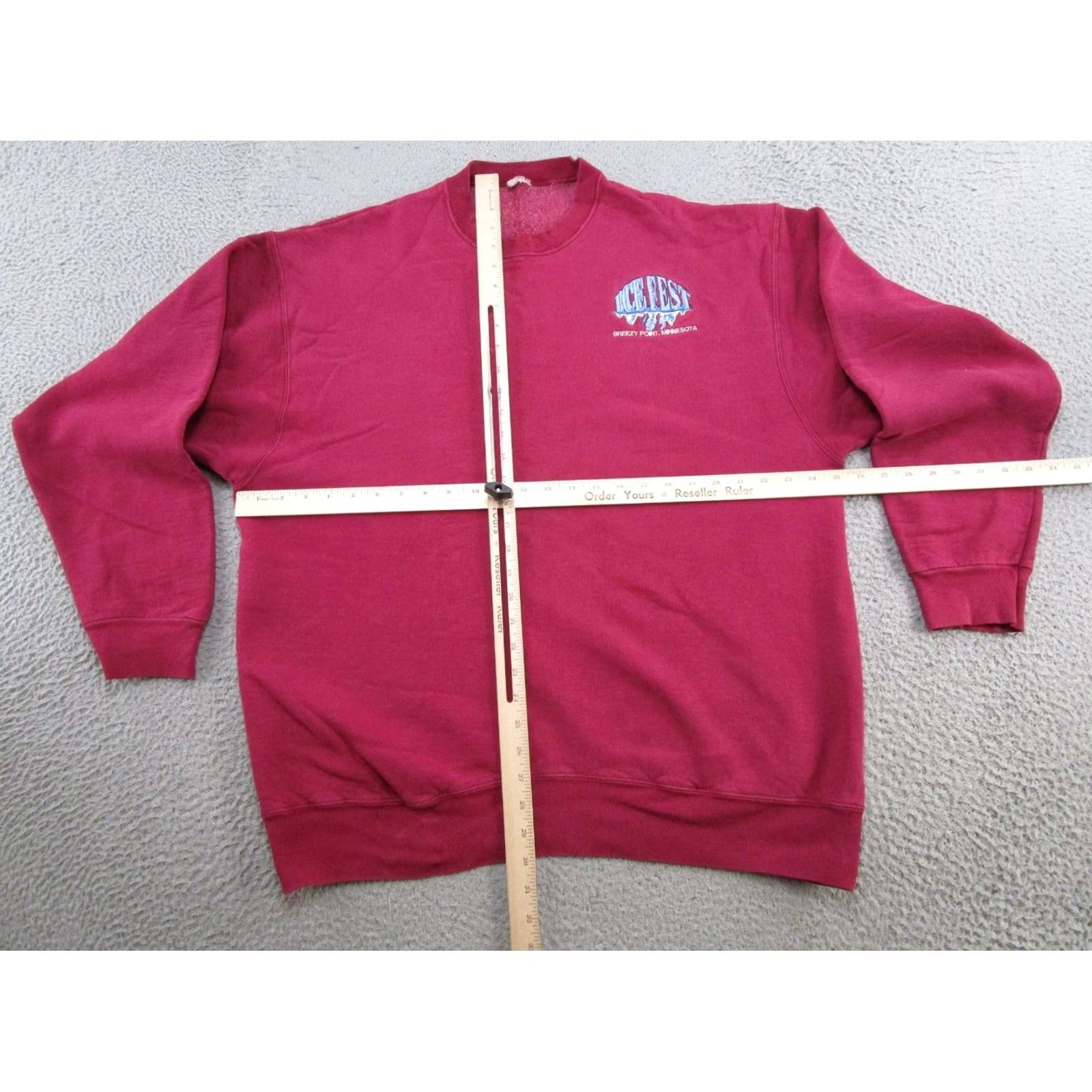 Vintage VTG 1997 Minnesota Ice Fest Embroidered Crewneck Sweatshirt Pullover XL Red Men Shirt 90s Sports Hockey Womens Mens Size US XL / EU 56 / 4 - 7 Thumbnail