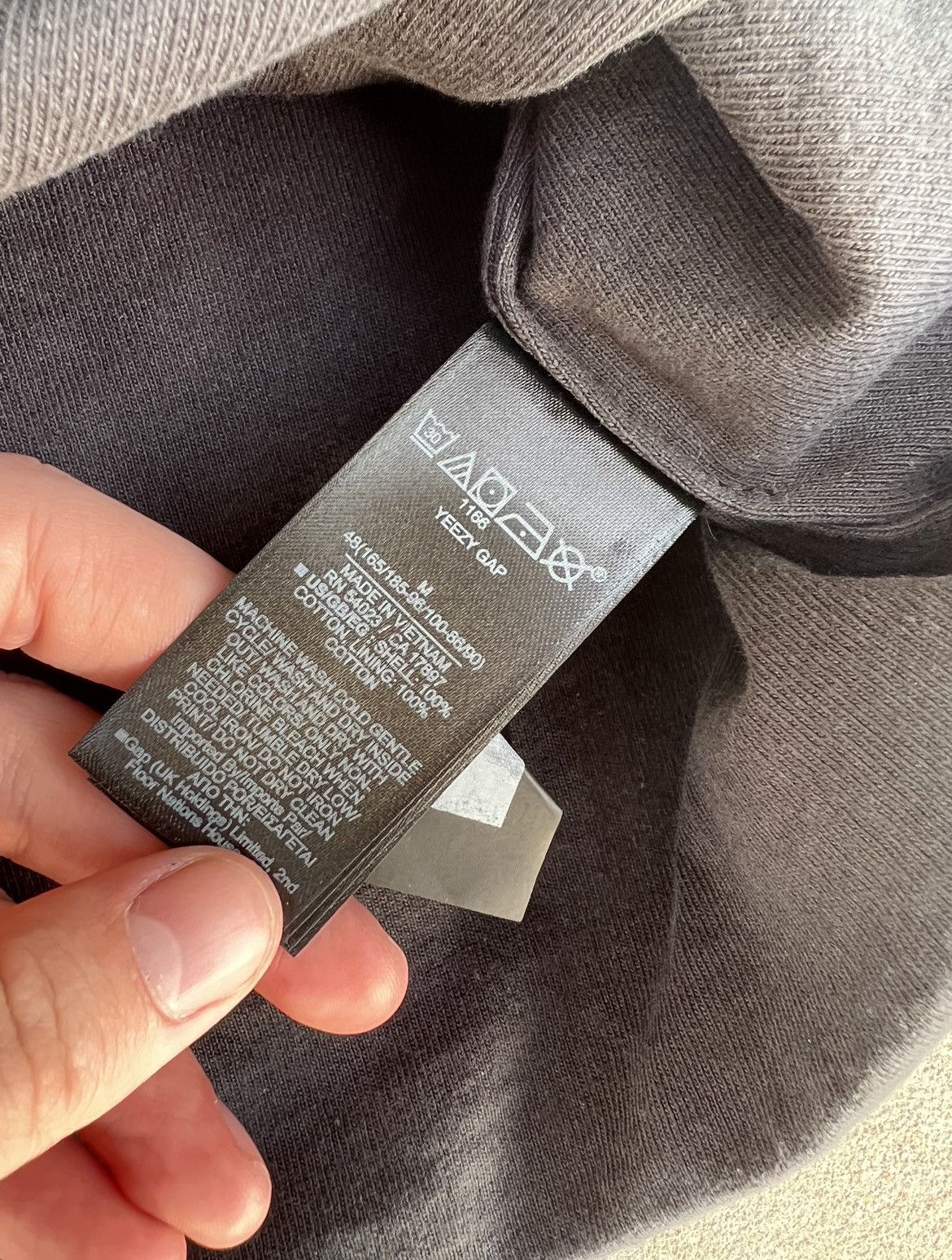 Gap Yeezy Gap No Seam Cropped Tee Size US S / EU 44-46 / 1 - 4 Thumbnail
