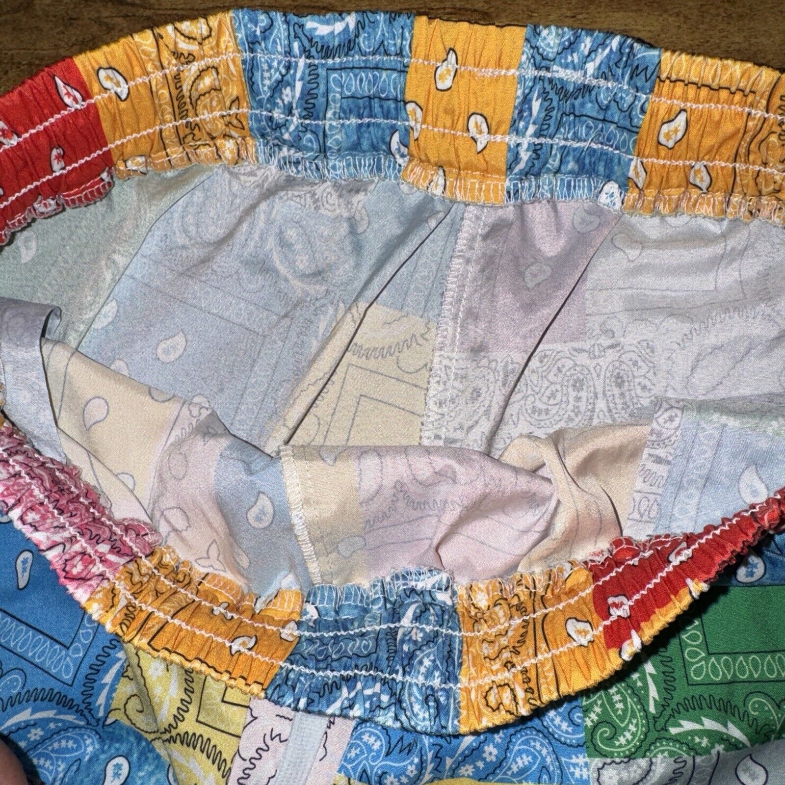 Japanese Brand × Vintage Custom Paisley Bandana Print Shorts 28x15 Elastic Waistband Size US 28 / EU 44 - 5 Thumbnail