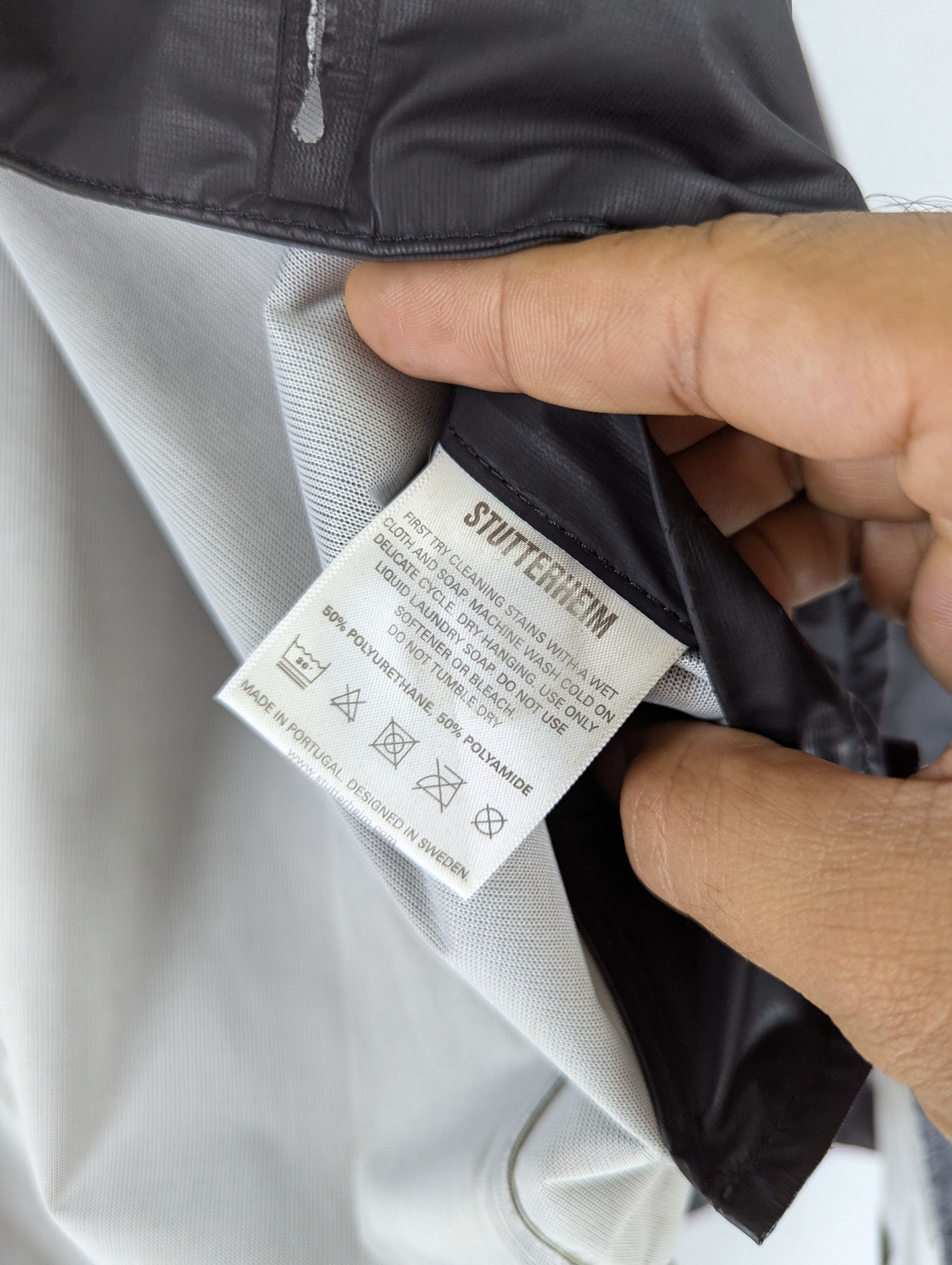 Stutterheim Men's Black Stutterheim Hoodie Long Raincoat Jacket XXS Size US XXS / EU 40 - 16 Thumbnail