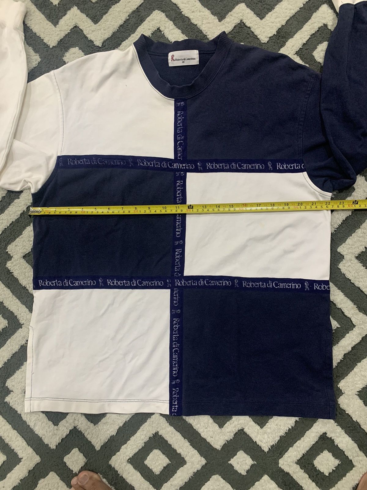 Roberta di Camerino VINTAGE ROBERTA DI CAMERINO LONG SLEEVE Size US L / EU 52-54 / 3 - 3 Thumbnail