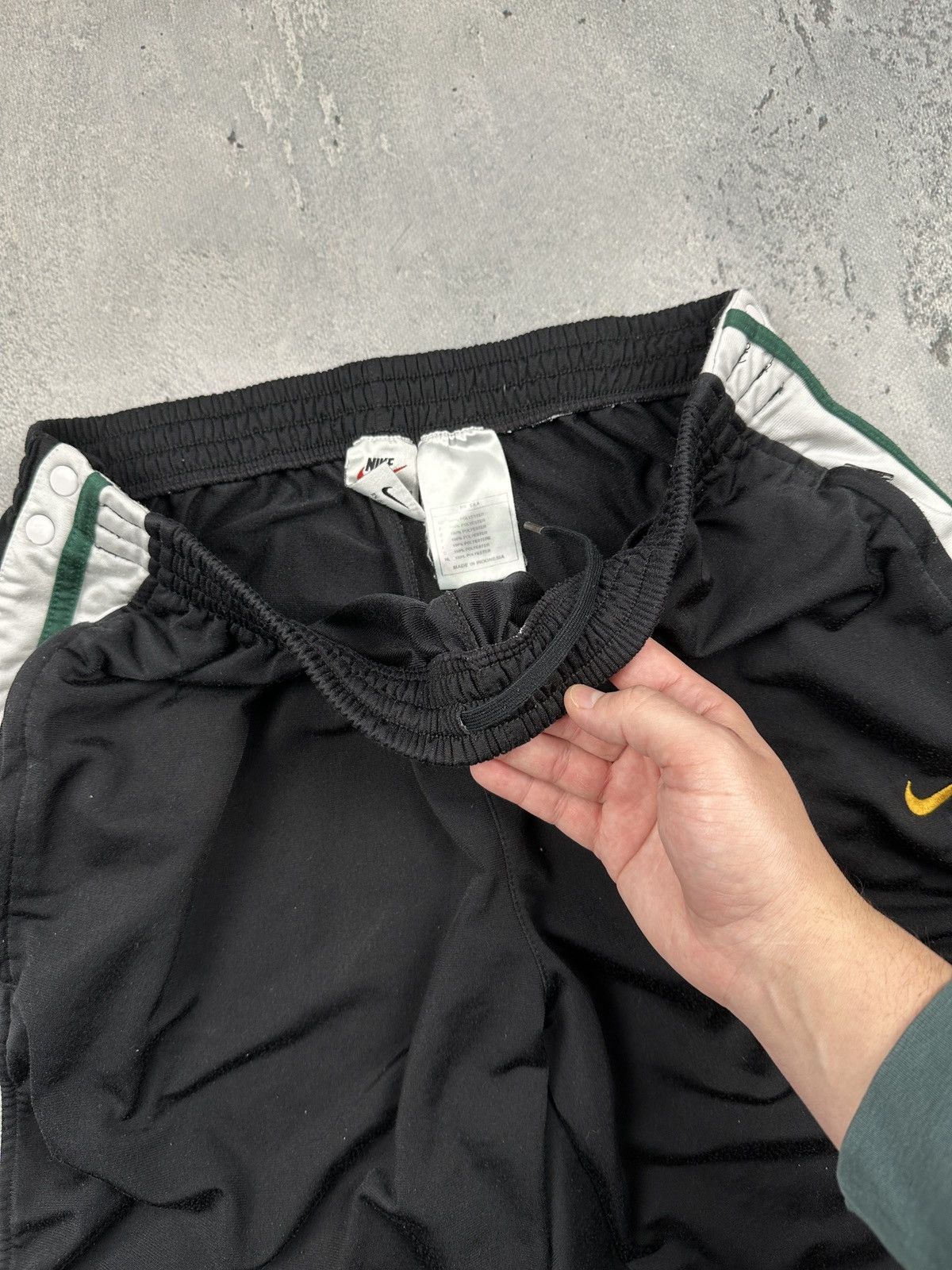 Nike Vintage Nike 00s Y2K Black White Track Suit Hoodie Pants Set Size US 34 / EU 50 - 6 Thumbnail