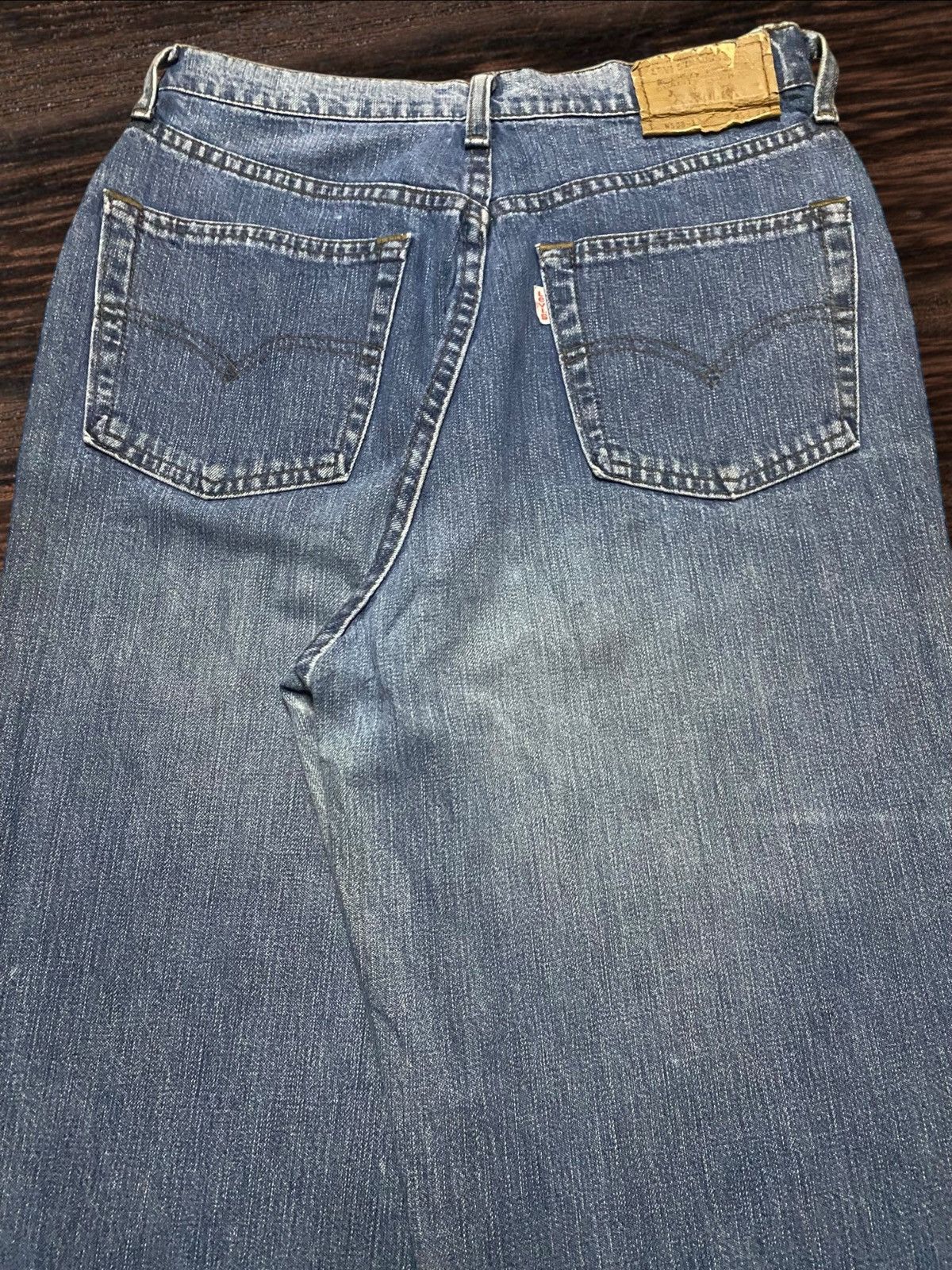 Levi's Vintage Levis 509 Japan White Tab Distressed Loose Jeans Size US 26 / EU 42 - 4 Thumbnail