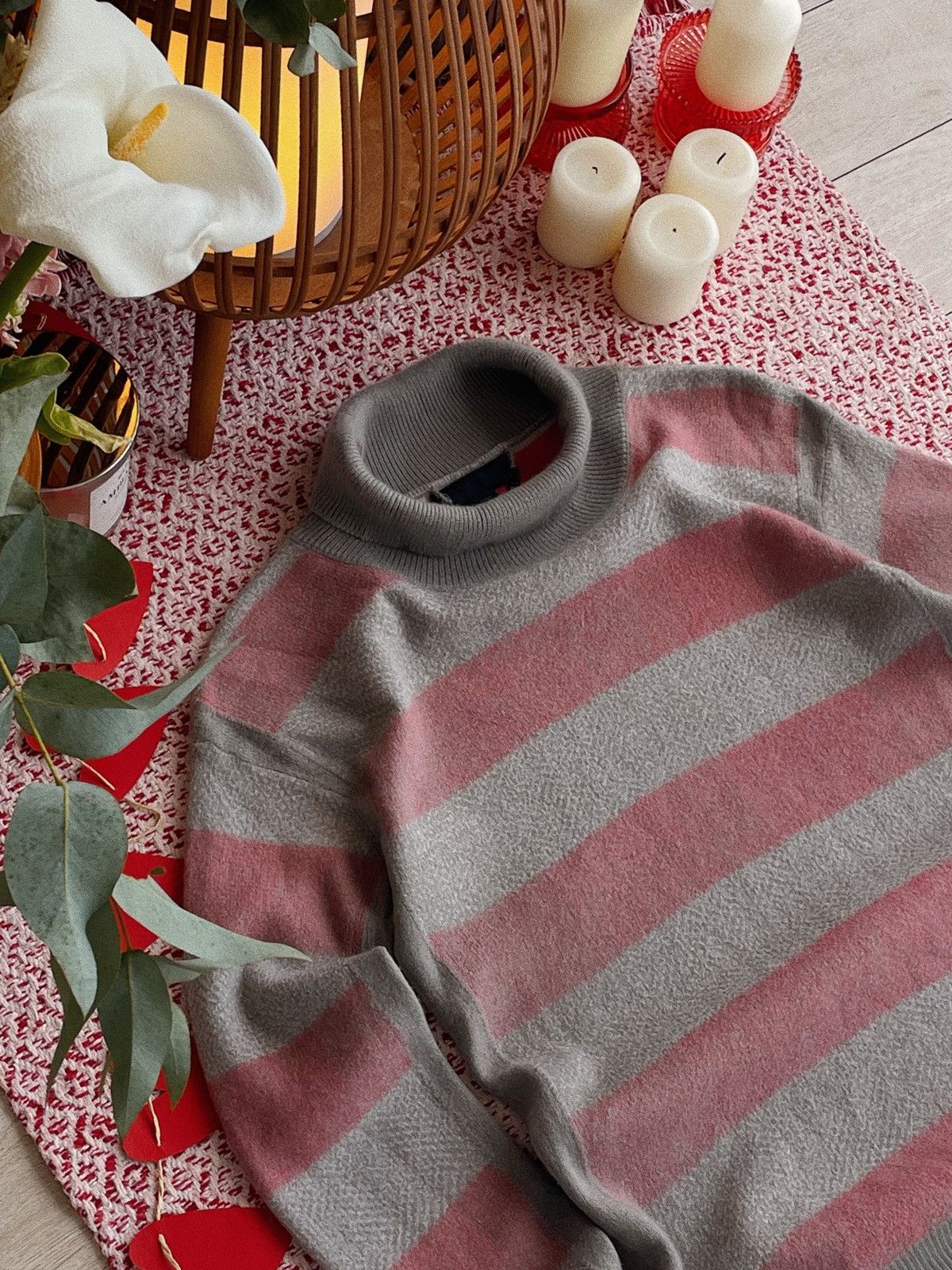 Burberry Prorsum Burberry Prorsum Pink & Grey Cashmere Sweater Size XS / US 0-2 / IT 36-38 - 2 Thumbnail