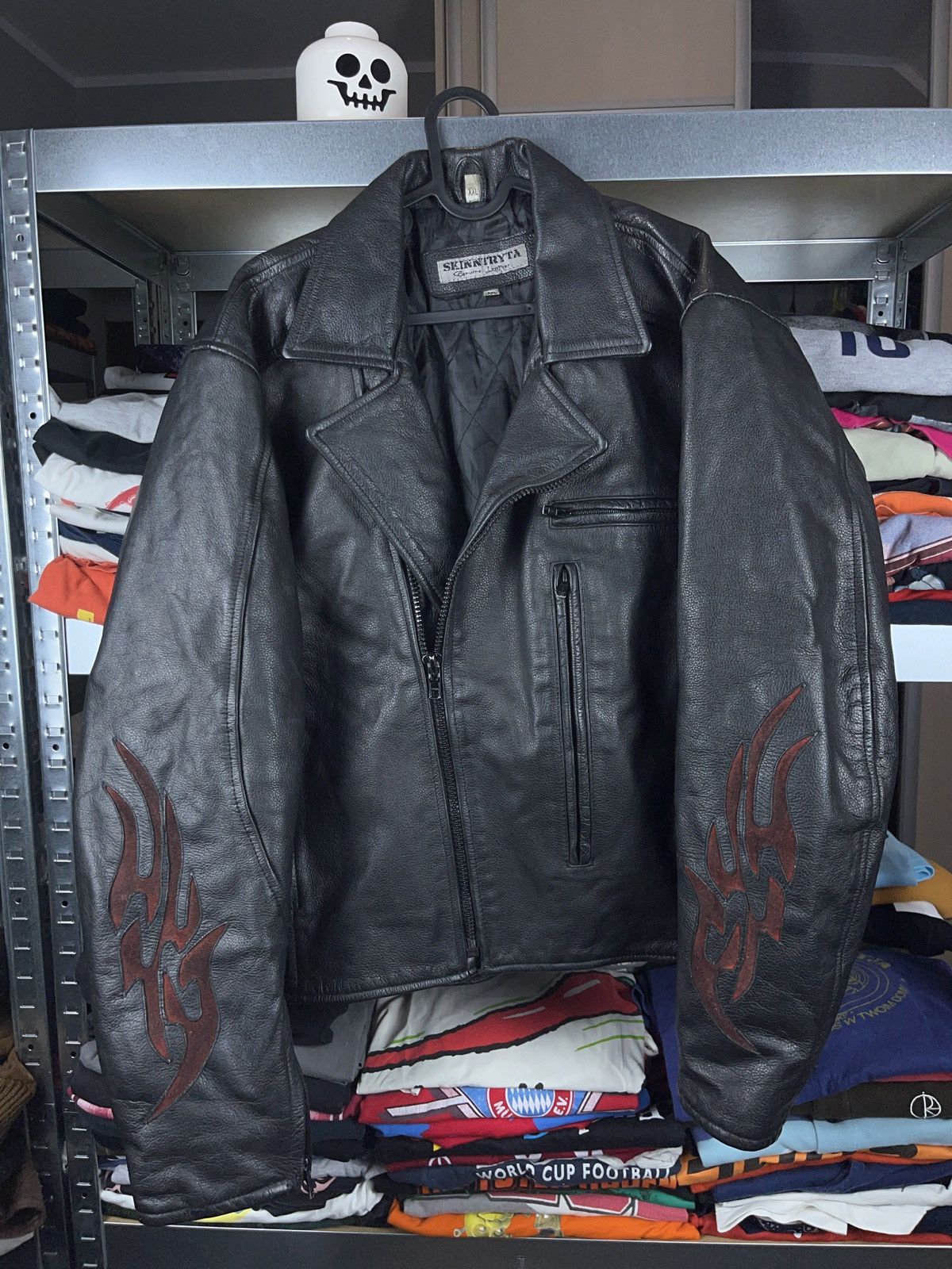 image of Avant Garde x Genuine Leather Tribal Embroidery Ramones Racing Leather Moto Jacket 90's in Black (S