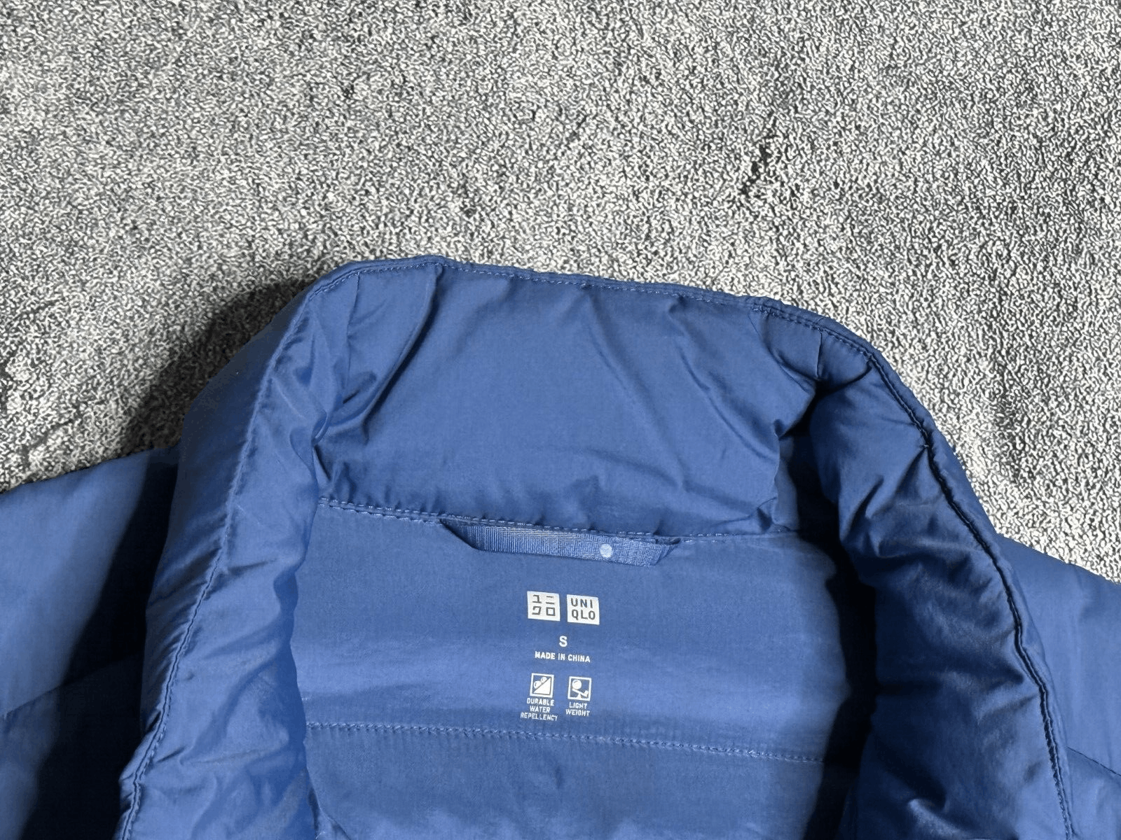 Uniqlo UNIQLO men's down jacket S Size US S / EU 44-46 / 1 - 3 Thumbnail