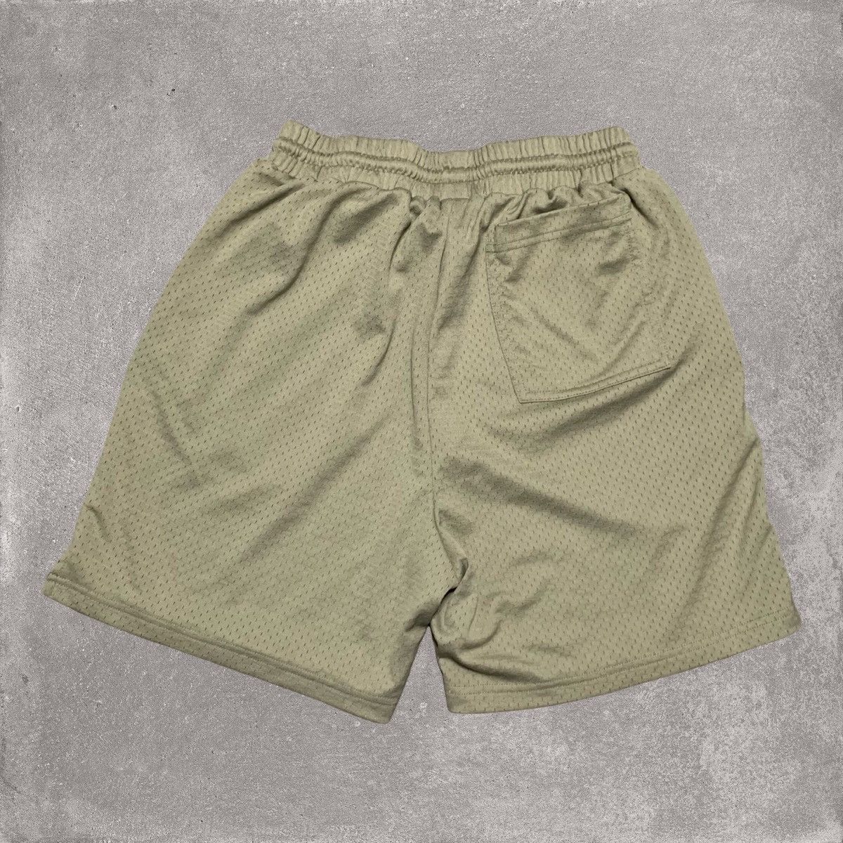 Represent Clo. Represent Small Shorts Owners Club Mesh Khaki Green Bottoms Size US 30 / EU 46 - 2 Thumbnail