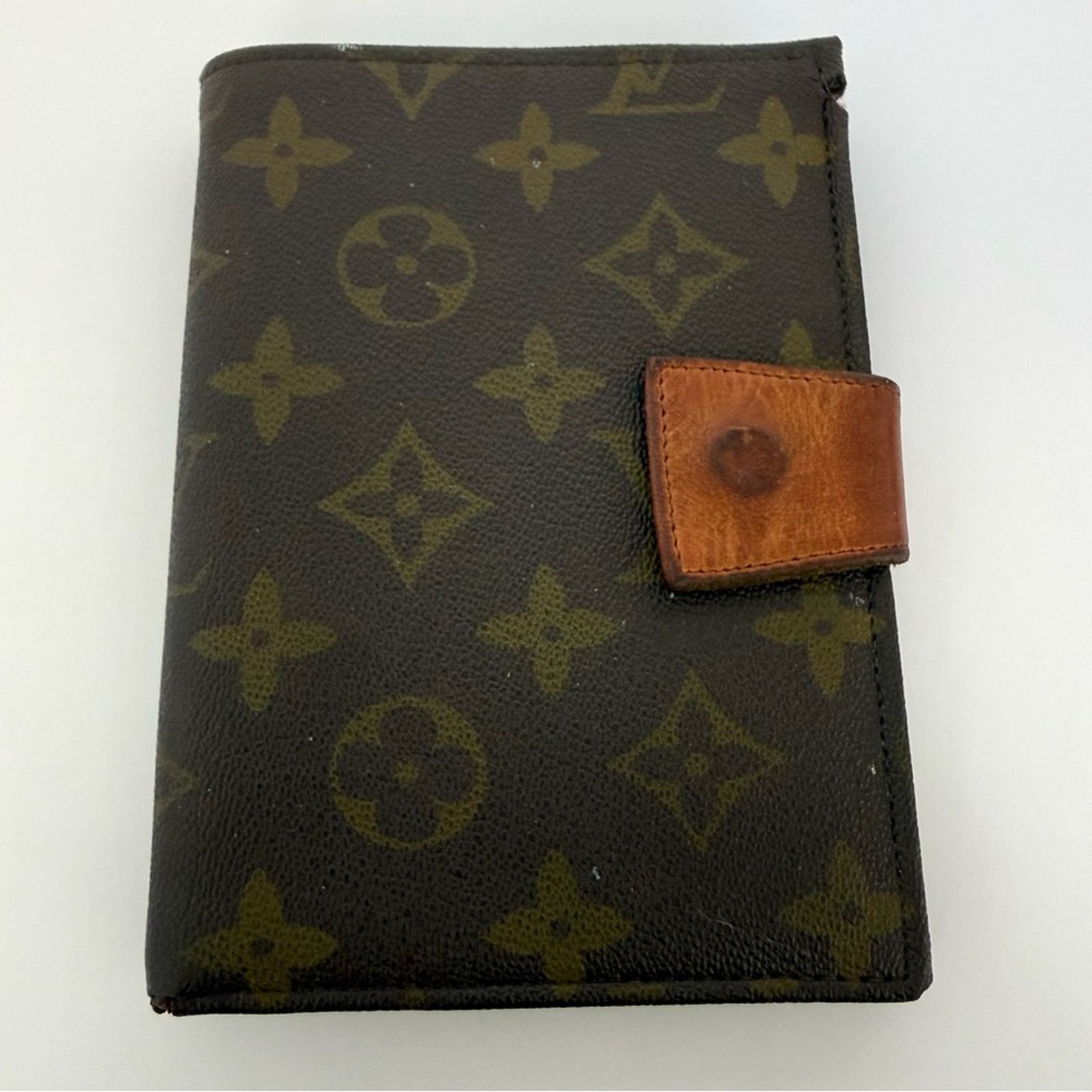 Louis Vuitton Louis Vuitton vintage unisex wallet Authentic Size ONE SIZE - 1 Thumbnail