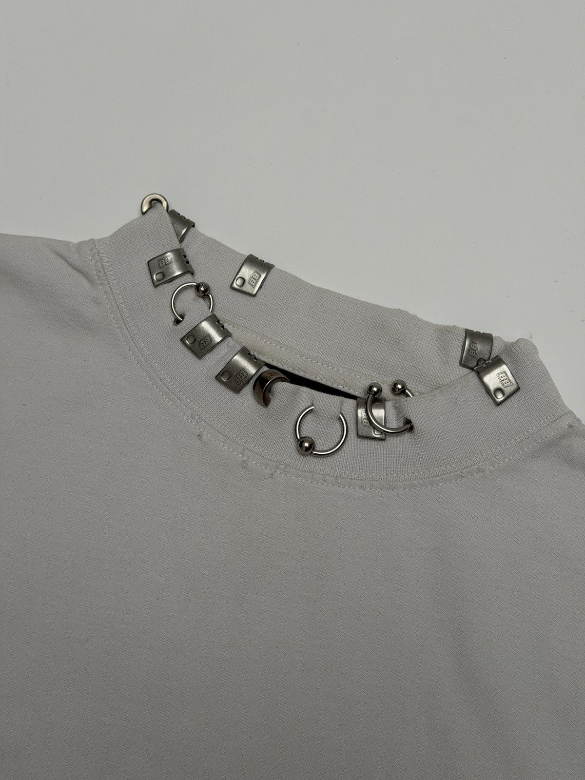 Balenciaga Balenciaga Piercings Collar Oversized Tee Shirt Off White Size US M / EU 48-50 / 2 - 6 Thumbnail