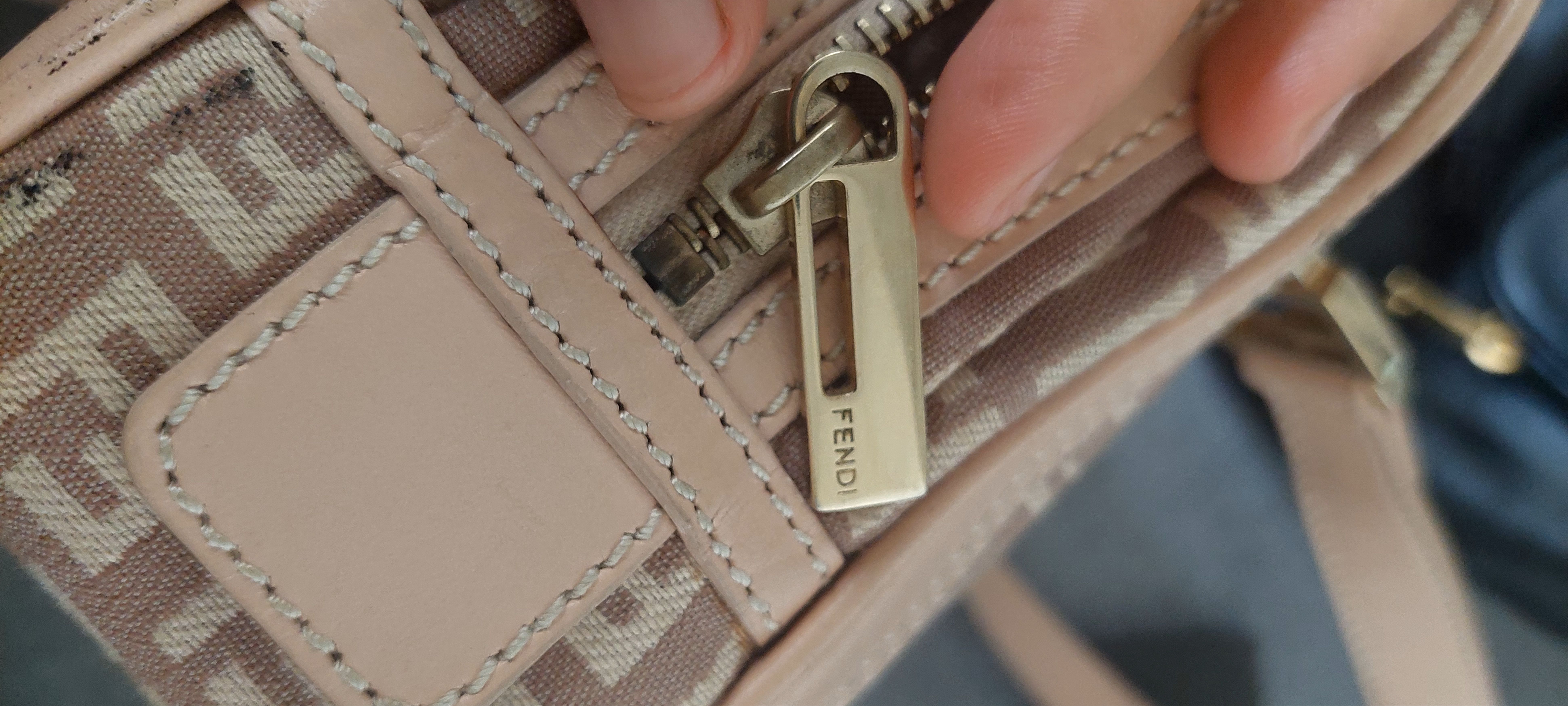 Fendi Fendi Vintage Pink Zuchino Size ONE SIZE - 5 Thumbnail