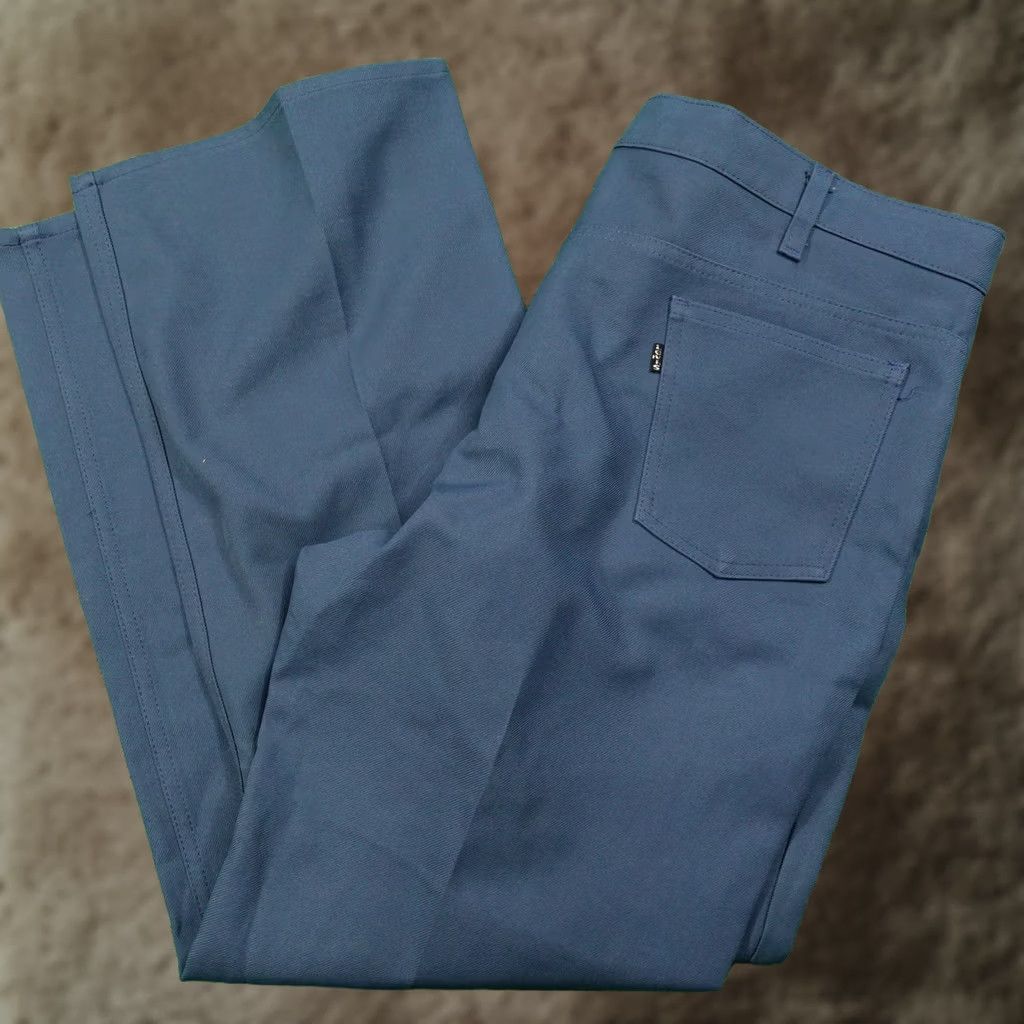 Levi's VINTAGE Levi's MENS BLUE BOOT CUT SLACK PANTS 41X30 BLACK GOLD TAB INSEAM 30 Regular Front Flat Casual Solid Belt Loops Denim/Chino Size US 41 - 1 Thumbnail