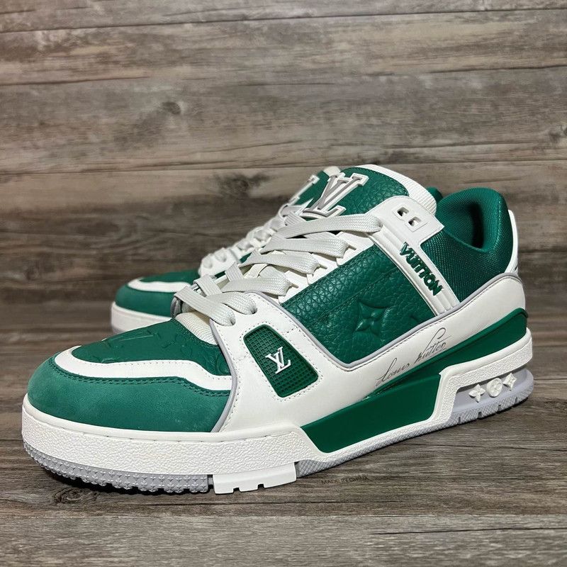 Louis Vuitton Louis Vuitton Trainer Low Top Sneakers in Green 0079 Size US 8 / EU 41 - 1 Thumbnail