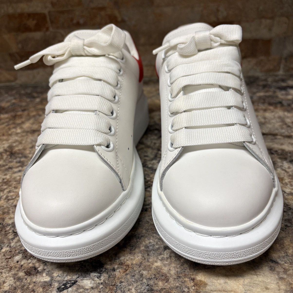 Alexander McQueen Alexander McQueen Oversized Sneakers Size 38.5 US Size Size US 6 / EU 39 - 3 Thumbnail