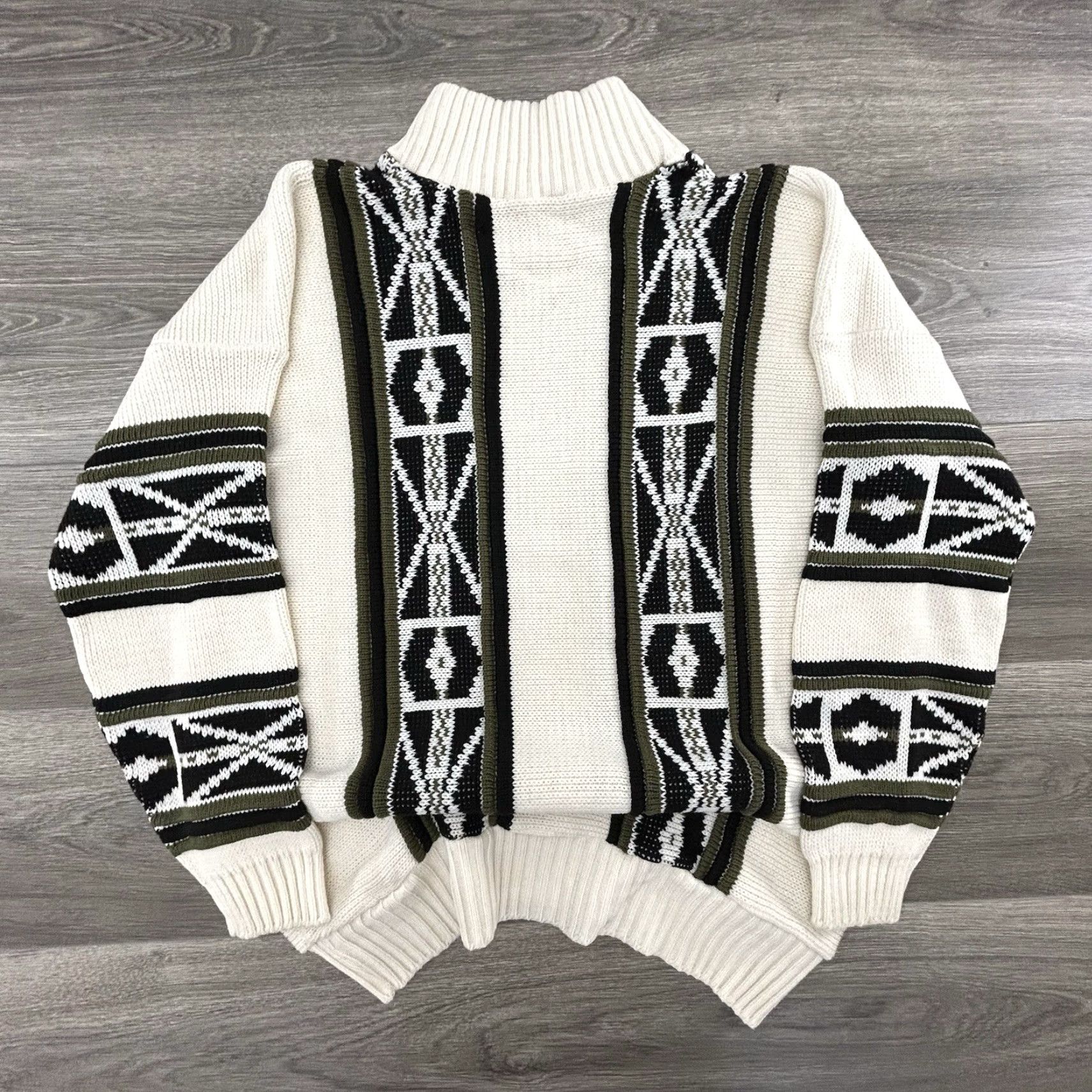 Vintage VINTAGE Clifton Place Sweater Unisex Adults Large Mock Neck Crew Neck Long Sleeve Size US L / EU 52-54 / 3 - 3 Thumbnail