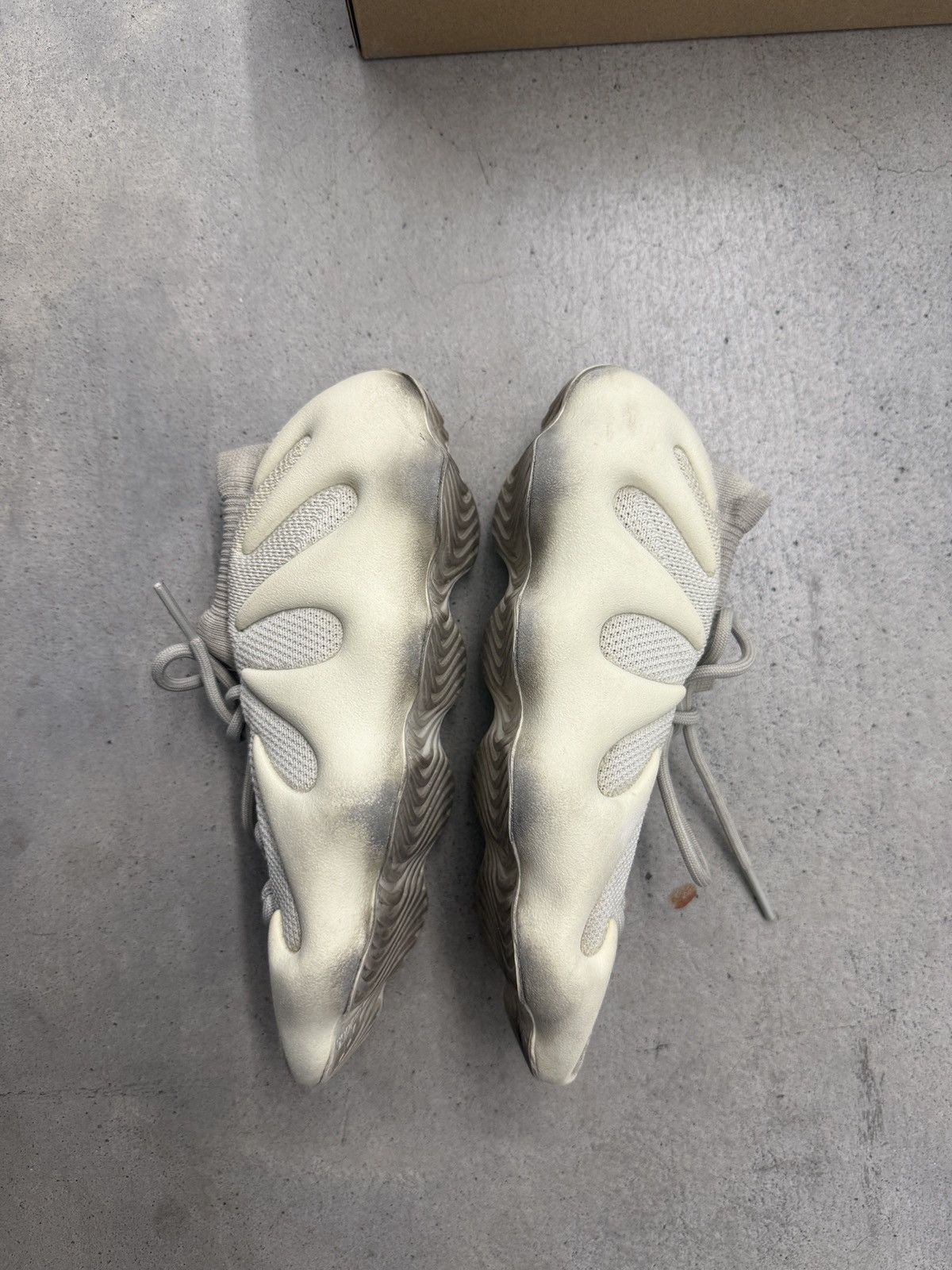 Yeezy Adidas Yeezy 450 Cloud White Size US 5.5 / IT 35.5 - 2 Thumbnail