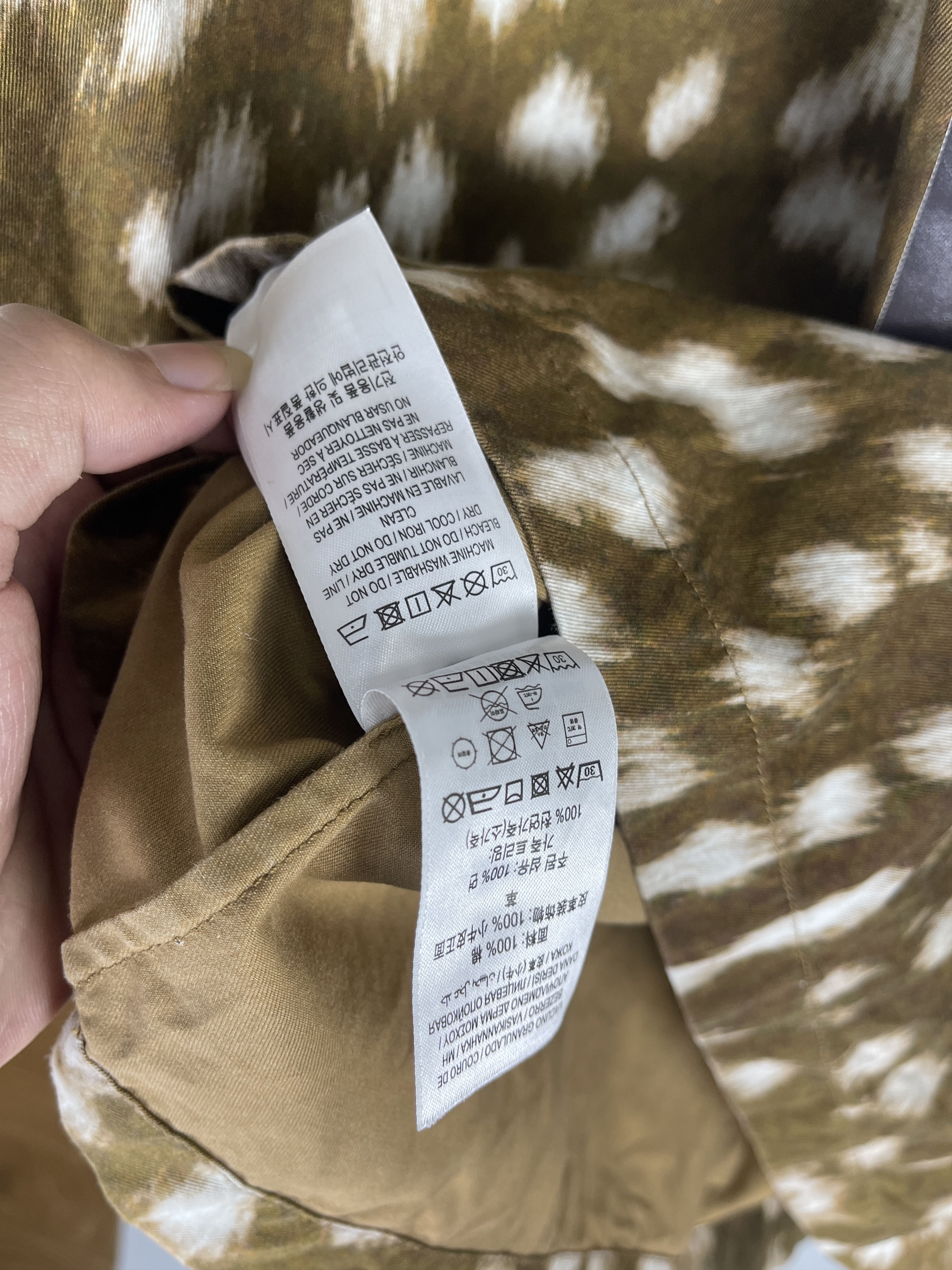 Burberry Burberry F/W2019 All-over Bambi Shirt Size US XL / EU 56 / 4 - 6 Thumbnail