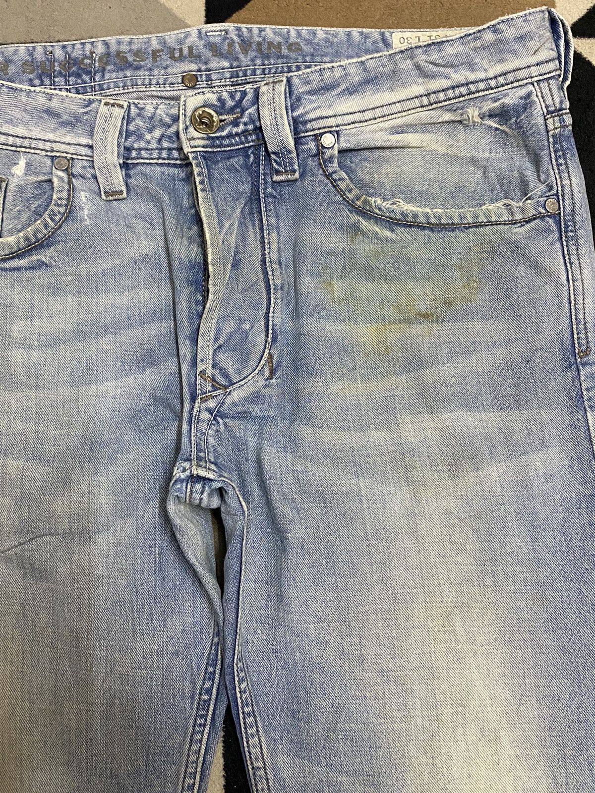 Diesel Vtg Diesel Larkee Faded Wash Butterfly Botton Loose Jeans Size US 34 / EU 50 - 11 Thumbnail