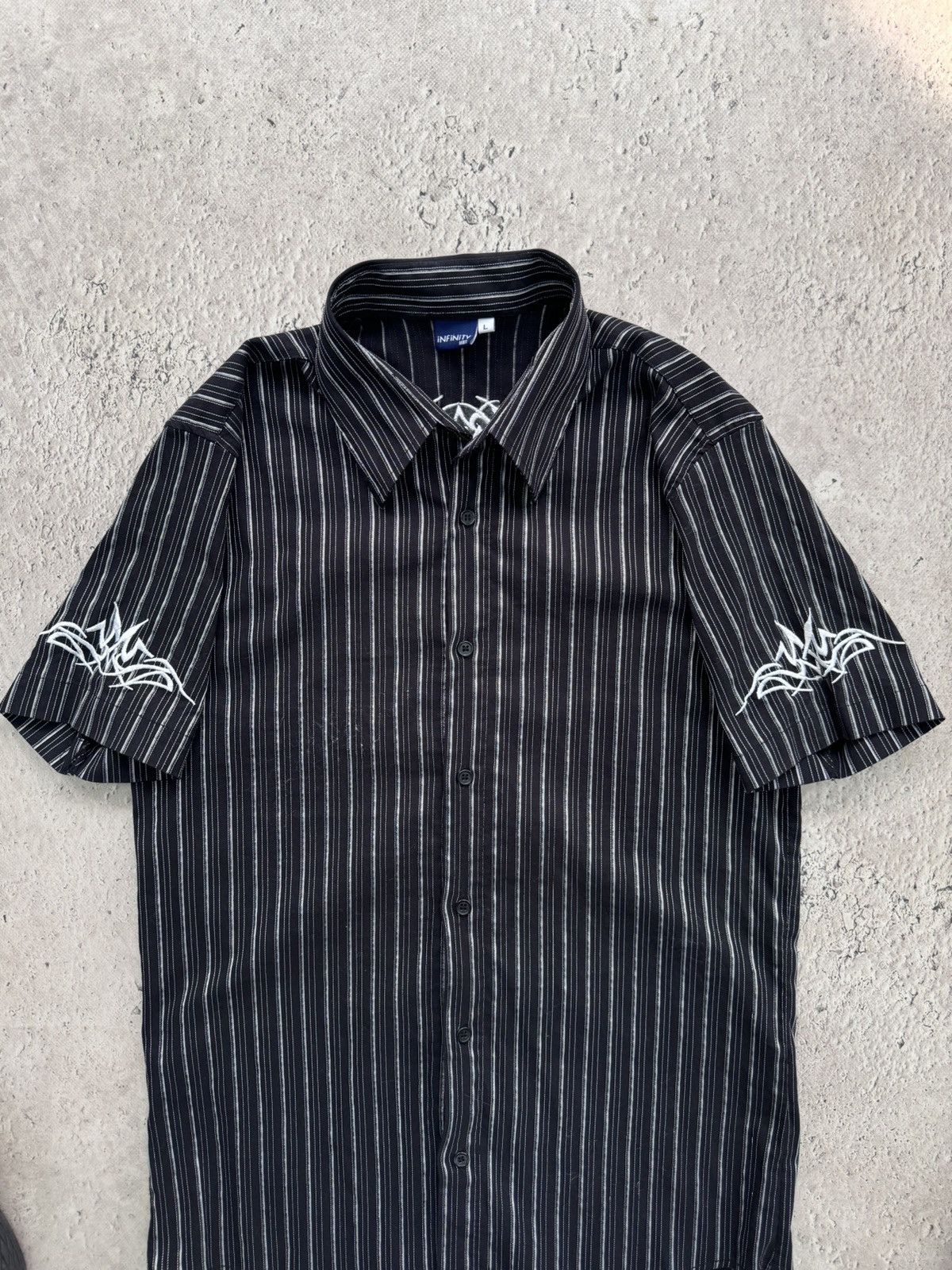 Designer × Diesel Vintage DIESEL TRIBAL T-SHIRT button up japanese HYPE Size US M / EU 48-50 / 2 - 5 Thumbnail