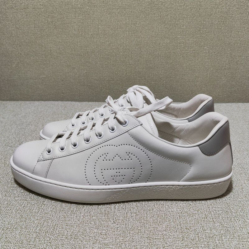 Gucci Gucci Ace Low-Top Lace-Up Sneakers - Size US 9.5 / EU 42-43 - 1 Thumbnail