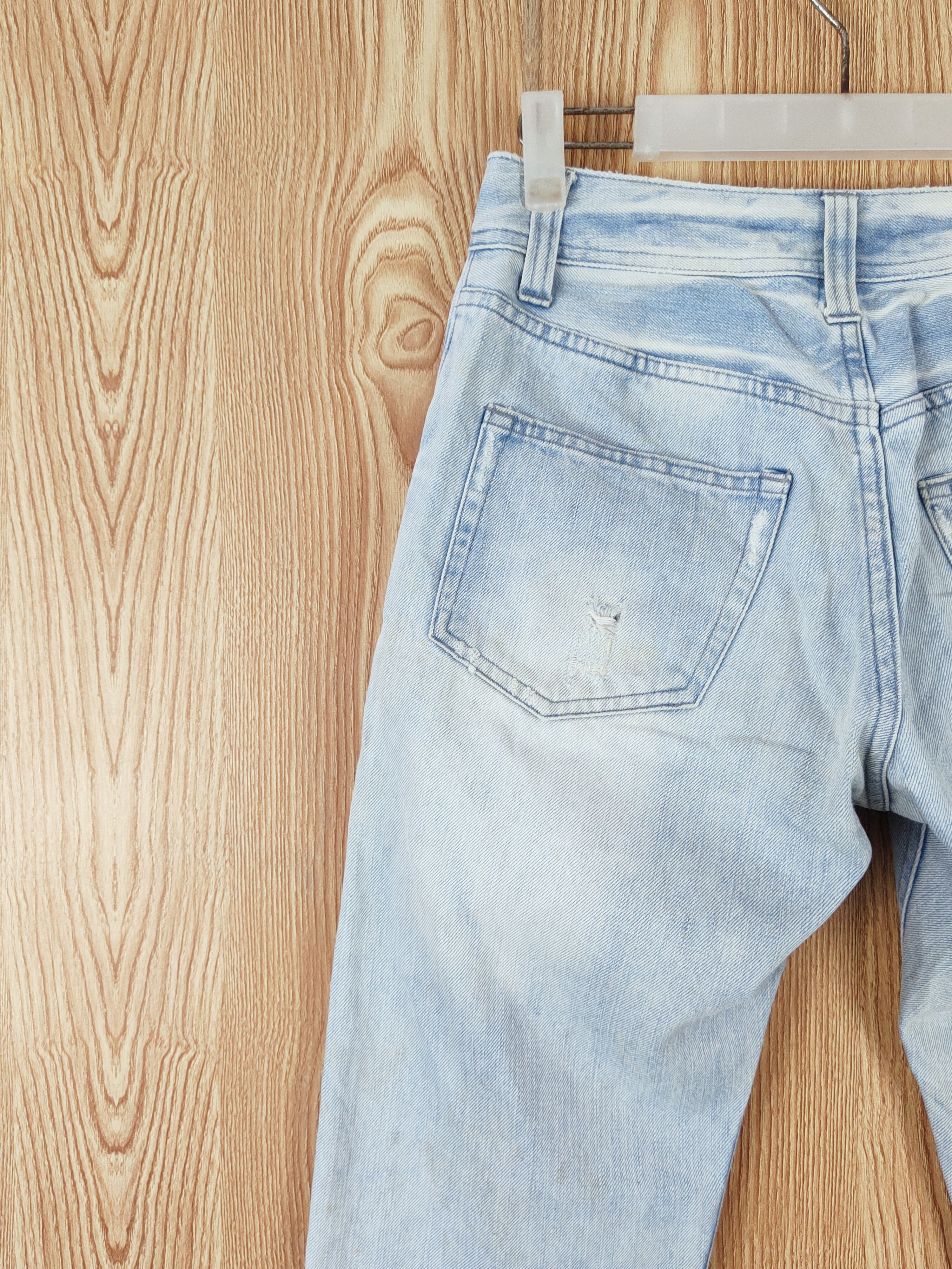 Japanese Brand One Way Blue Faded Distressed Ripped Jeans #W691 Size US 27 - 8 Thumbnail