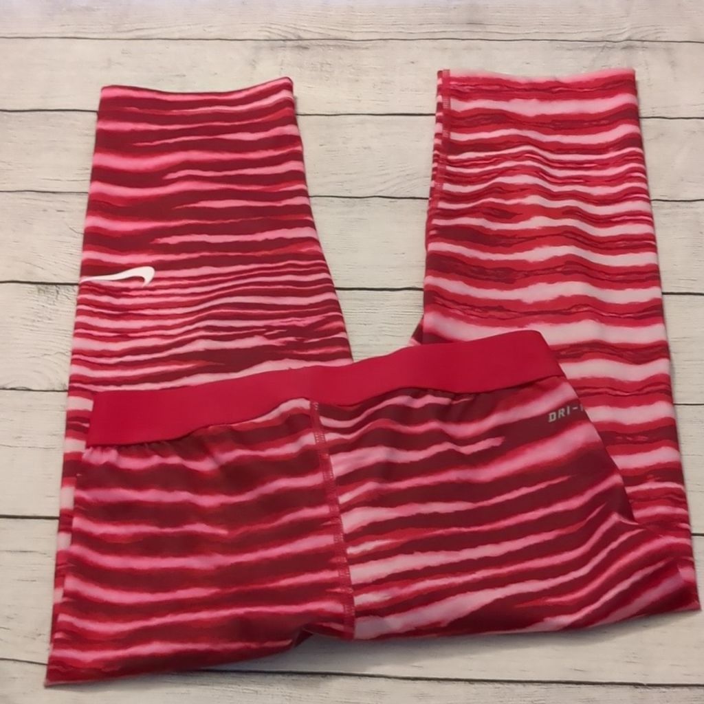 Nike Nike pro pink Capri leggings size Small Size 23" - 3 Thumbnail