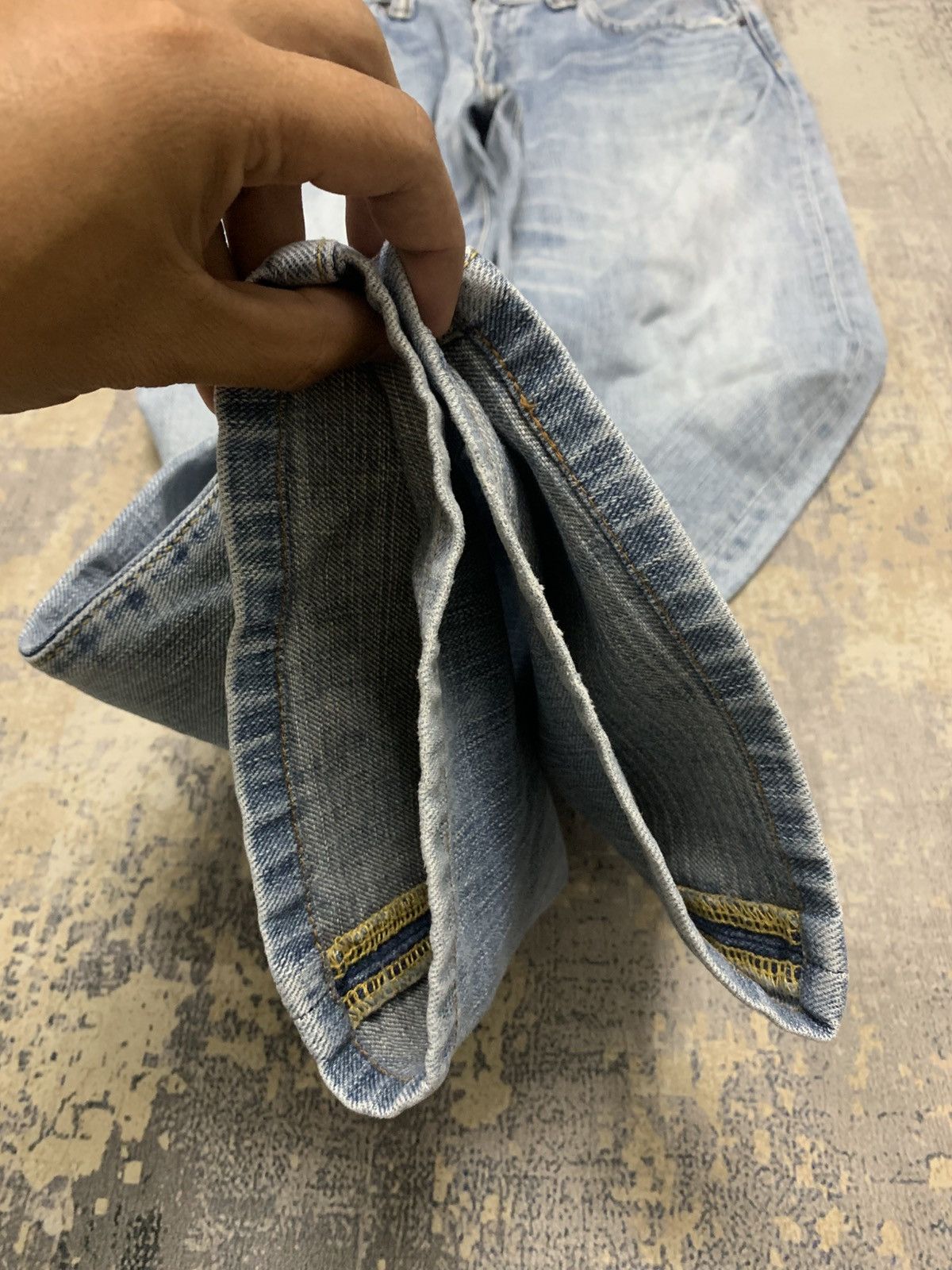 Japanese Brand Vintage 90’s Gl Heart Sand Washed Distress Jean Size US 33 - 5 Thumbnail