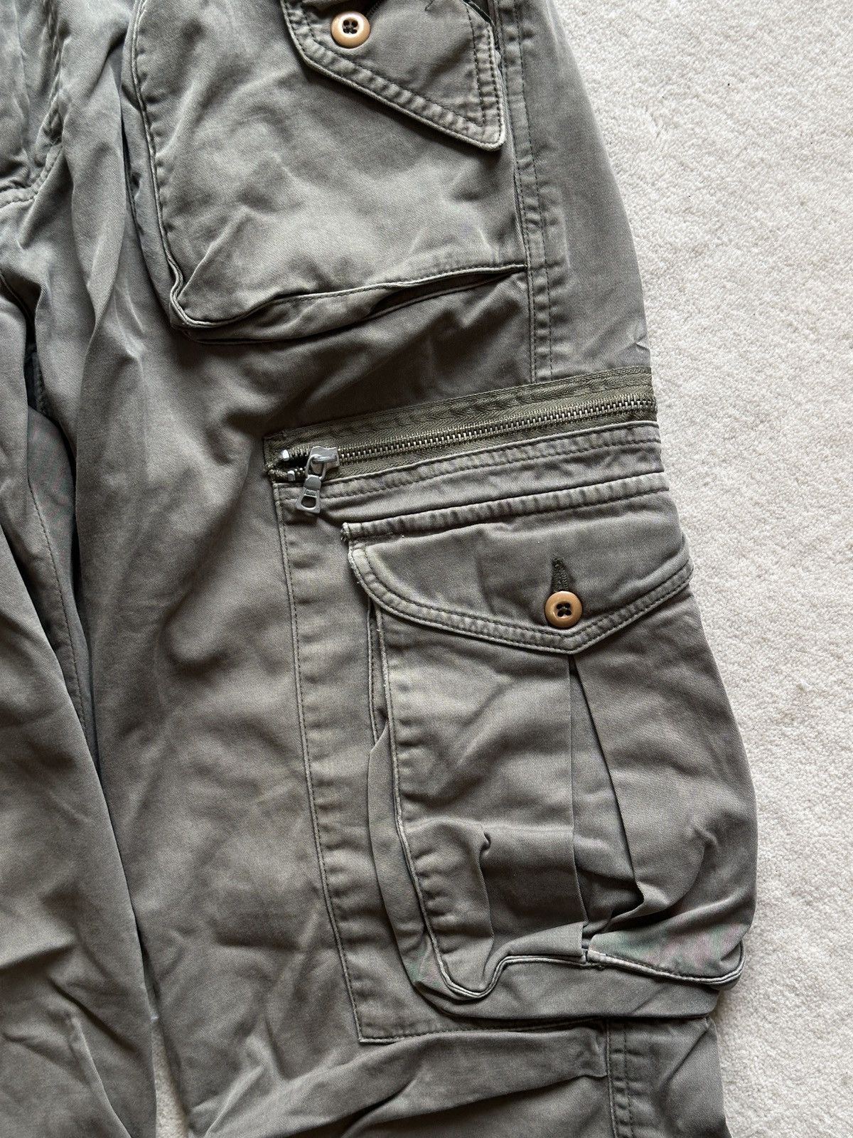 Japanese Brand G.M.F.N Multi Pocket Army Flared Cargo Pant Size US 32 / EU 48 - 4 Thumbnail