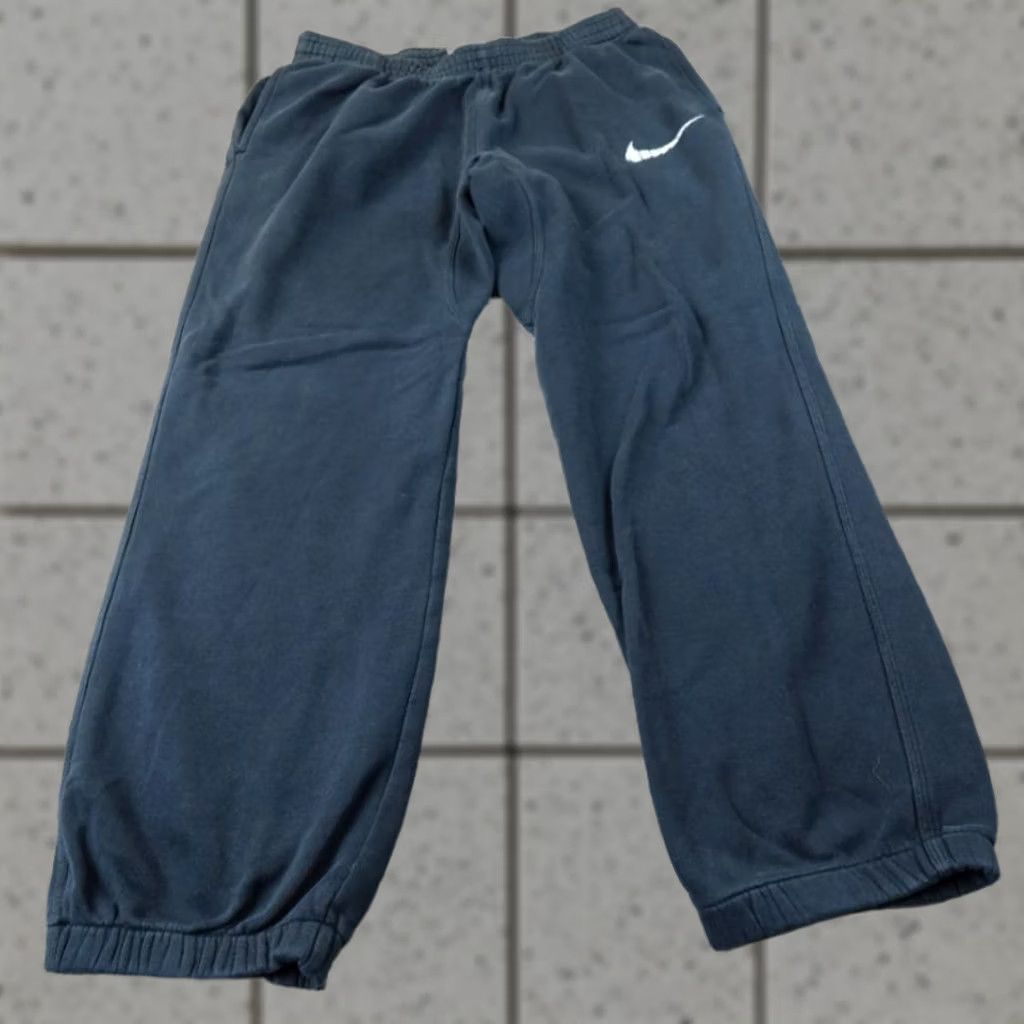 Nike Nike Sweatpants Mens L Black Swoosh Drawstring Jogger Pants Gym Workout Warmup Size US 33 - 1 Thumbnail