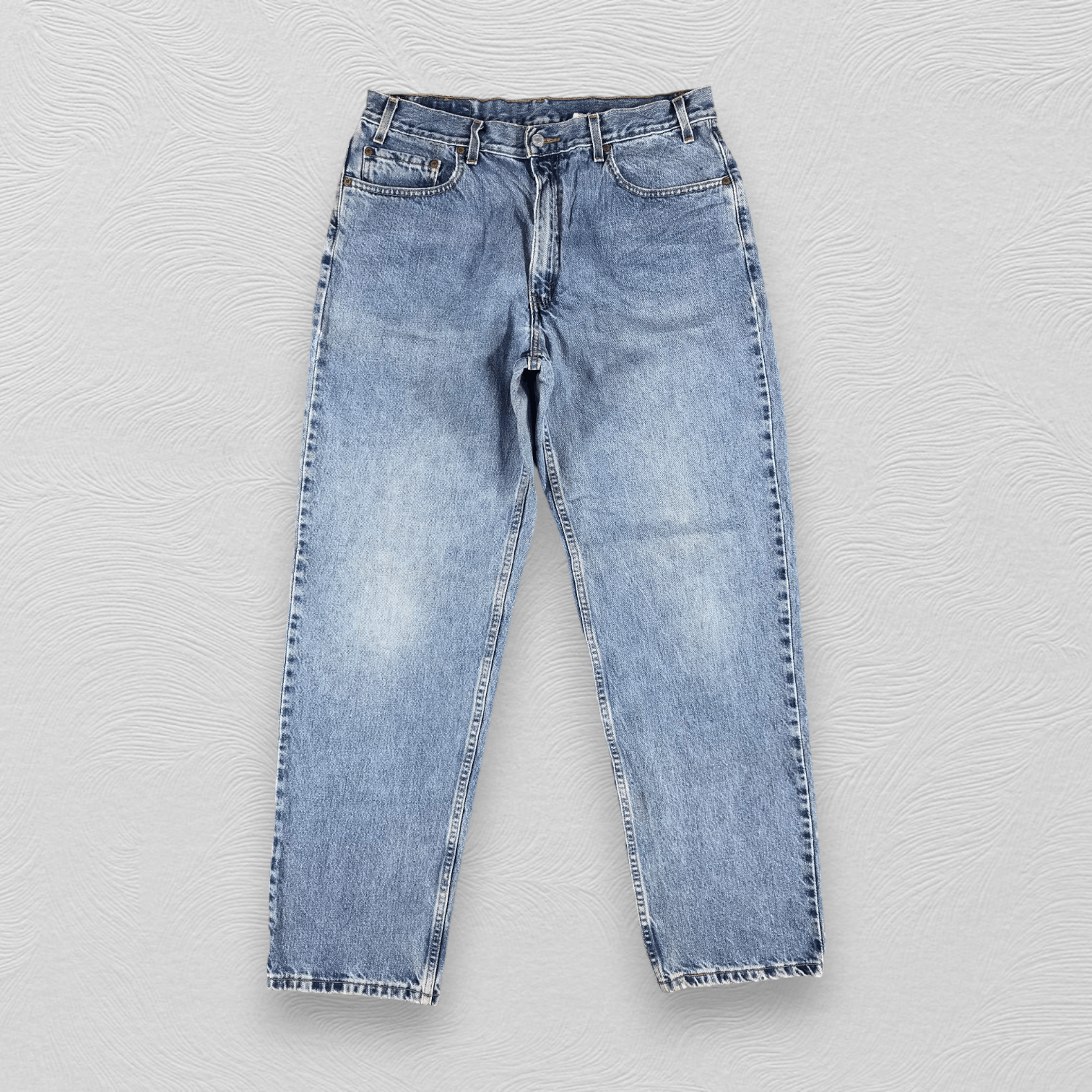 Levi's Vintage Levi's 550 Jeans Faded Blue Denim KJ1030 Size US 35 - 1 Thumbnail